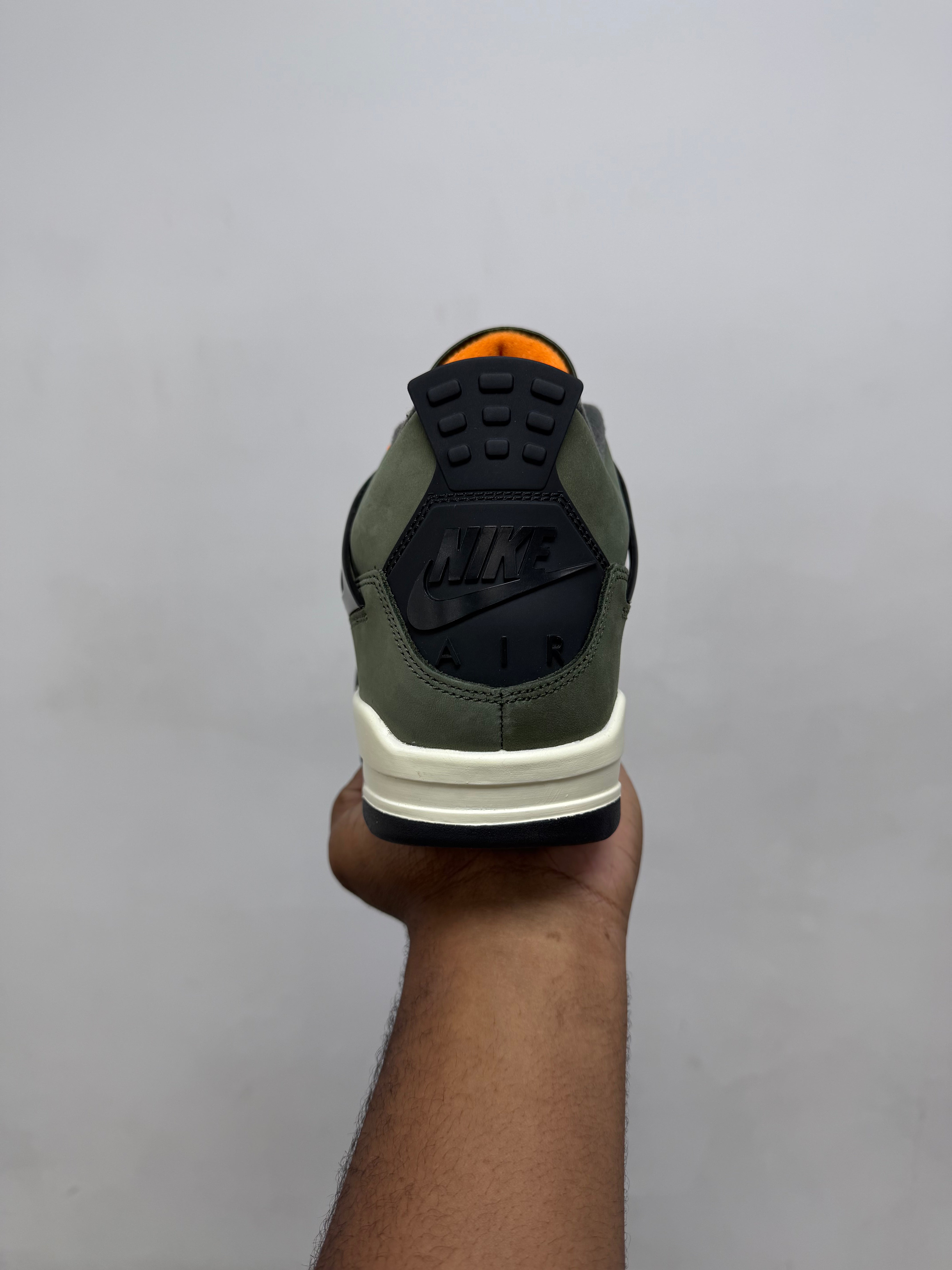 Jordan 4 Undefeated (2025) Sneakers