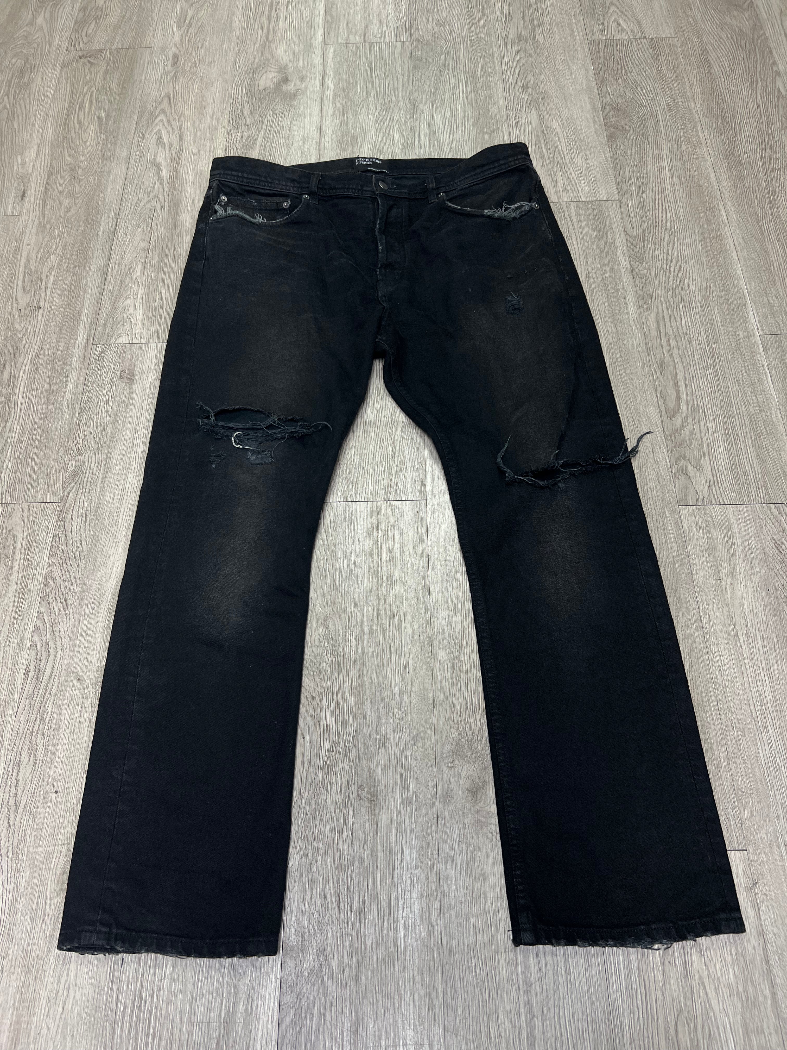 ENFANTS RICHES DÉPRIMÉS Black Wash Knee Ripped Jeans