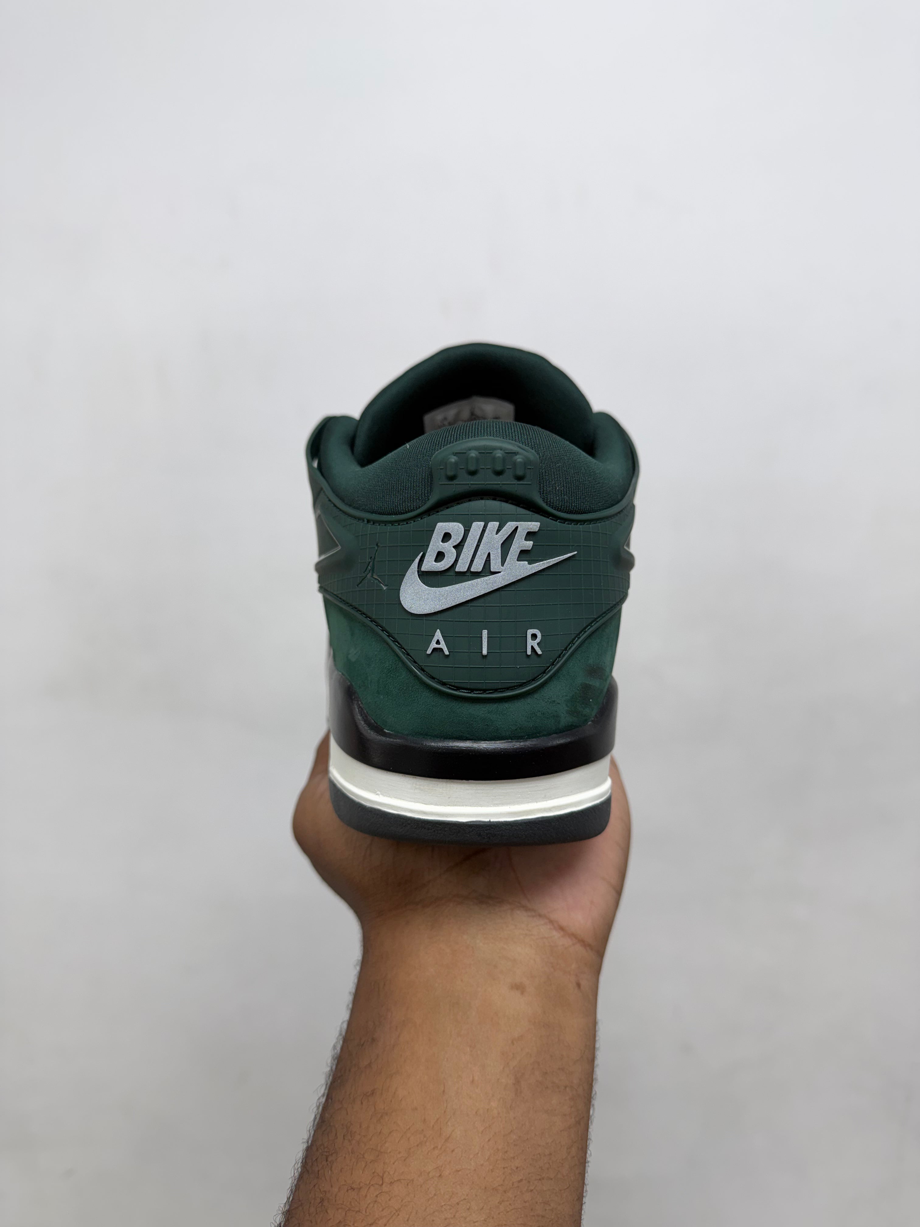 Jordan 4 RM Nigel Sylvester Grandmas Driveway Sneakers