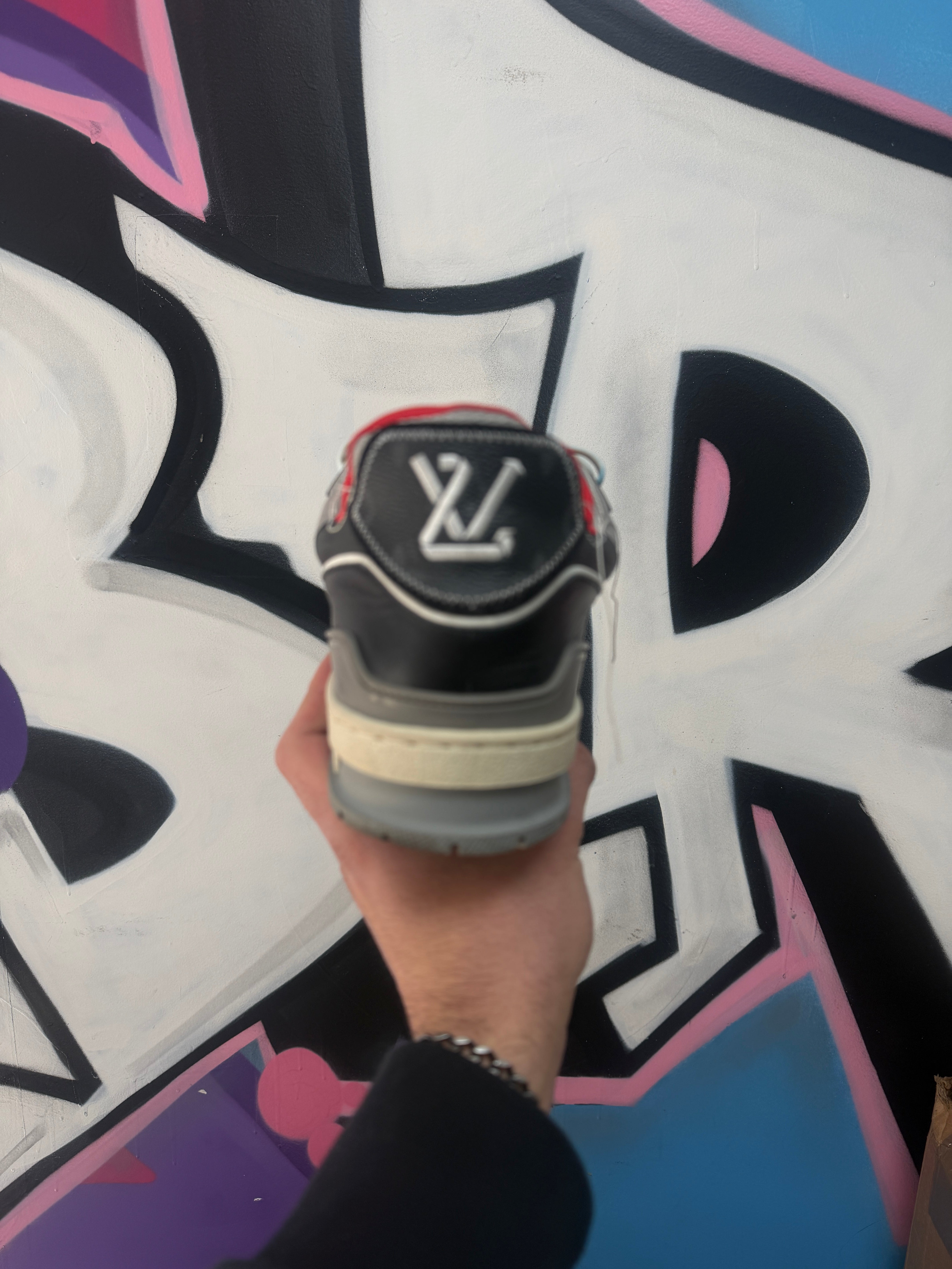 Louis Vuitton Virgil Trainer Sneakers