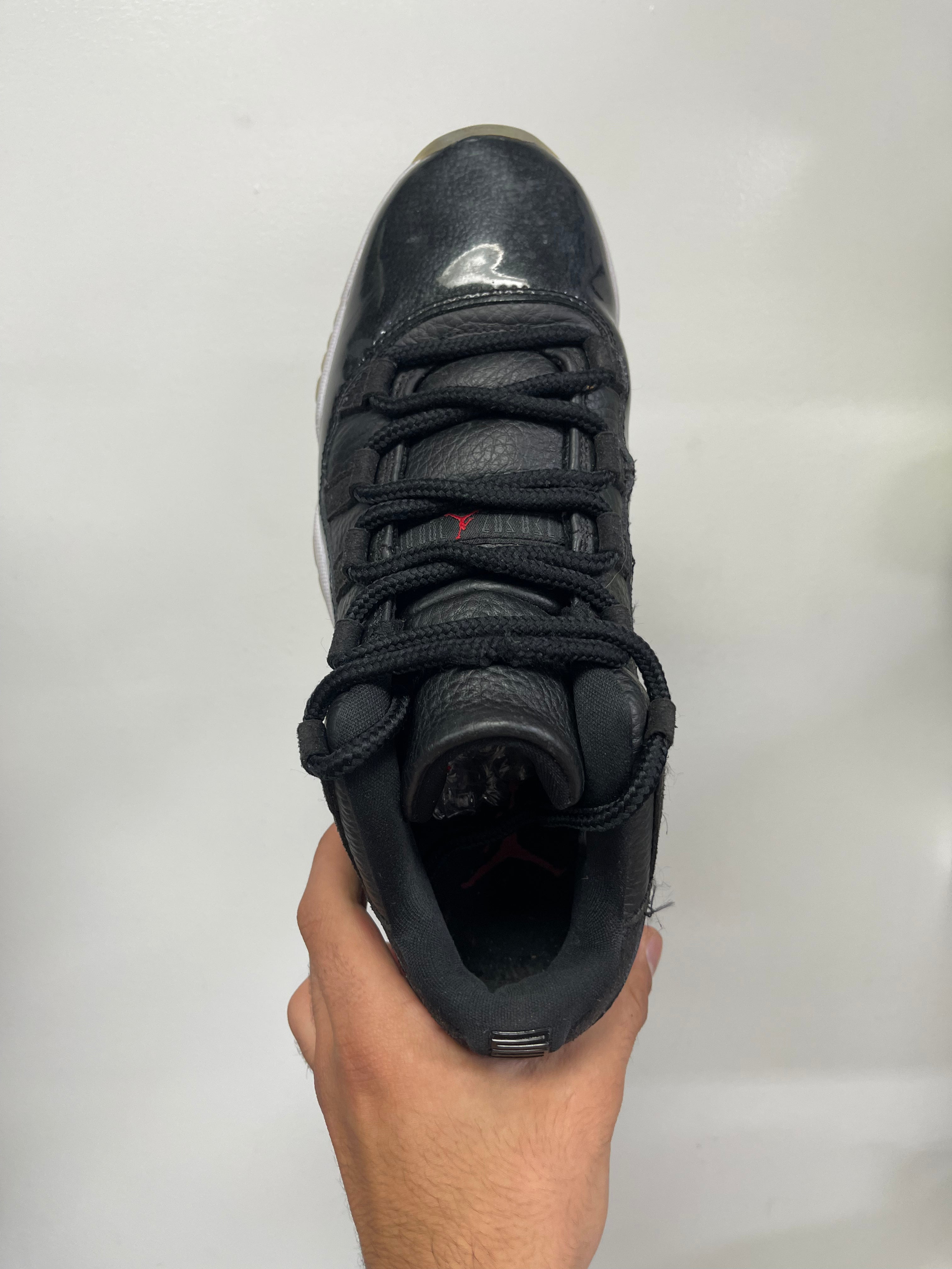 Nike Jordan 11 Retro Low 72-10 Sneakers