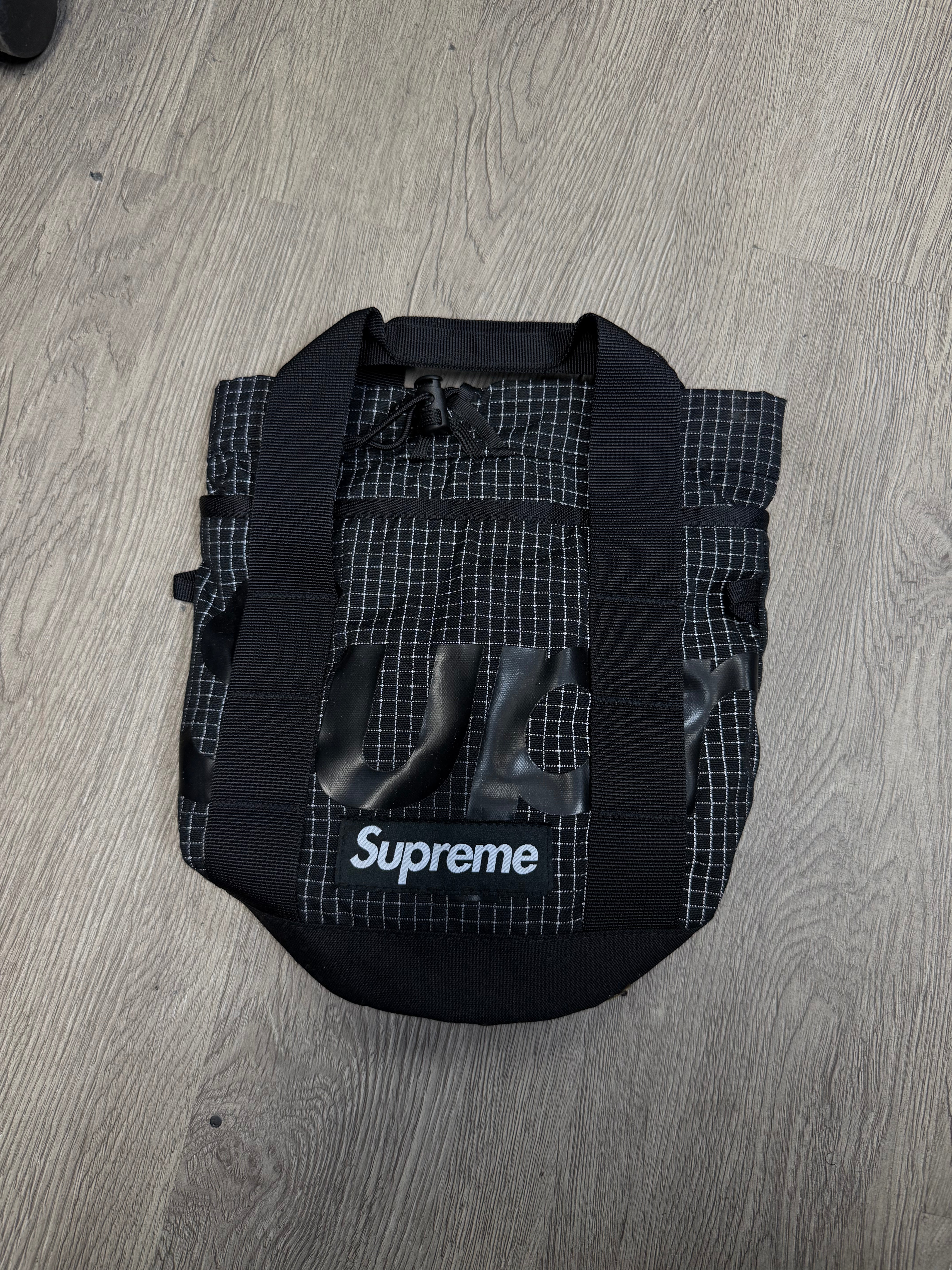 Supreme Black SS24 Clinch Bag
