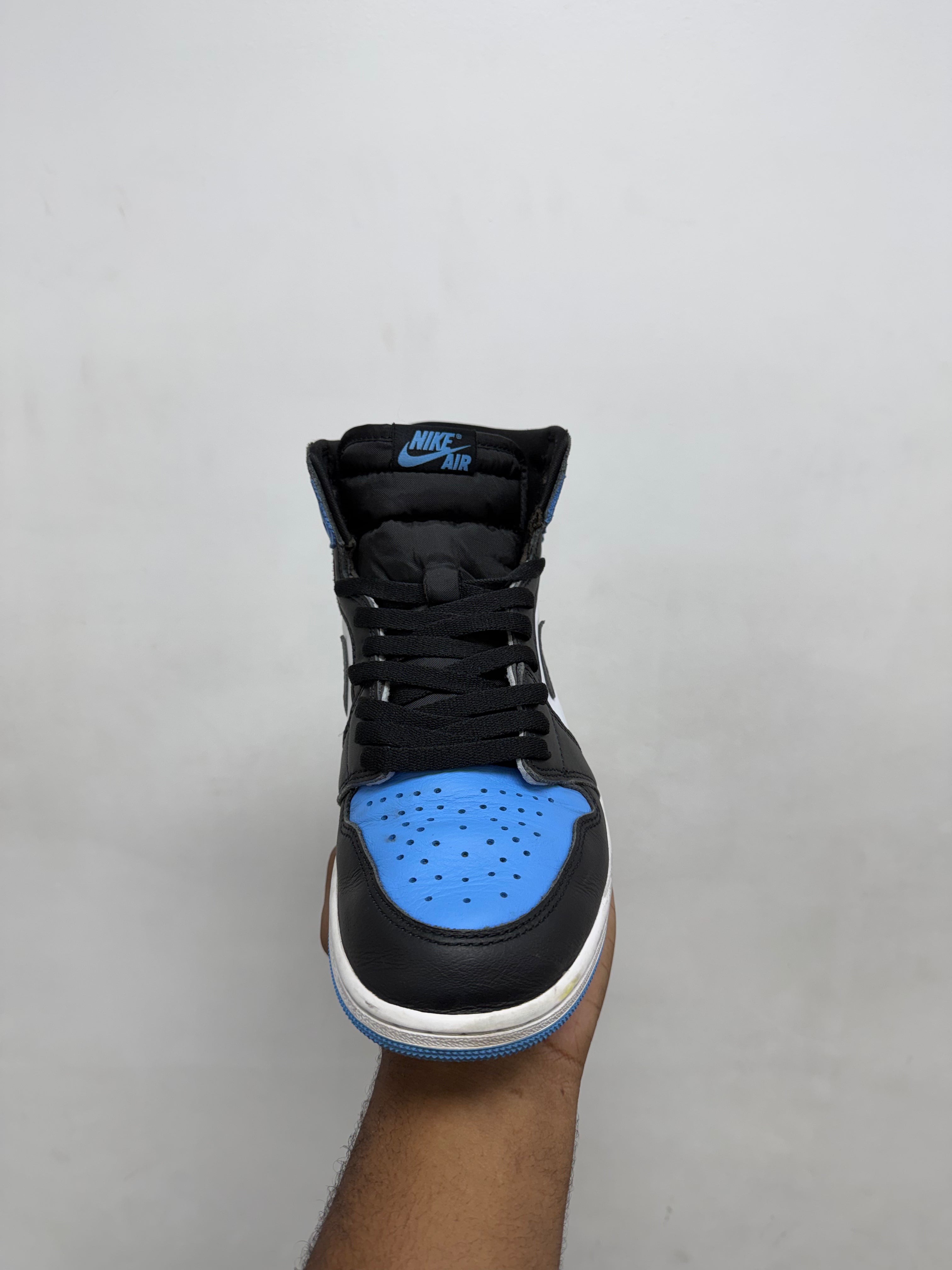 Jordan 1 UNC Toe Sneakers