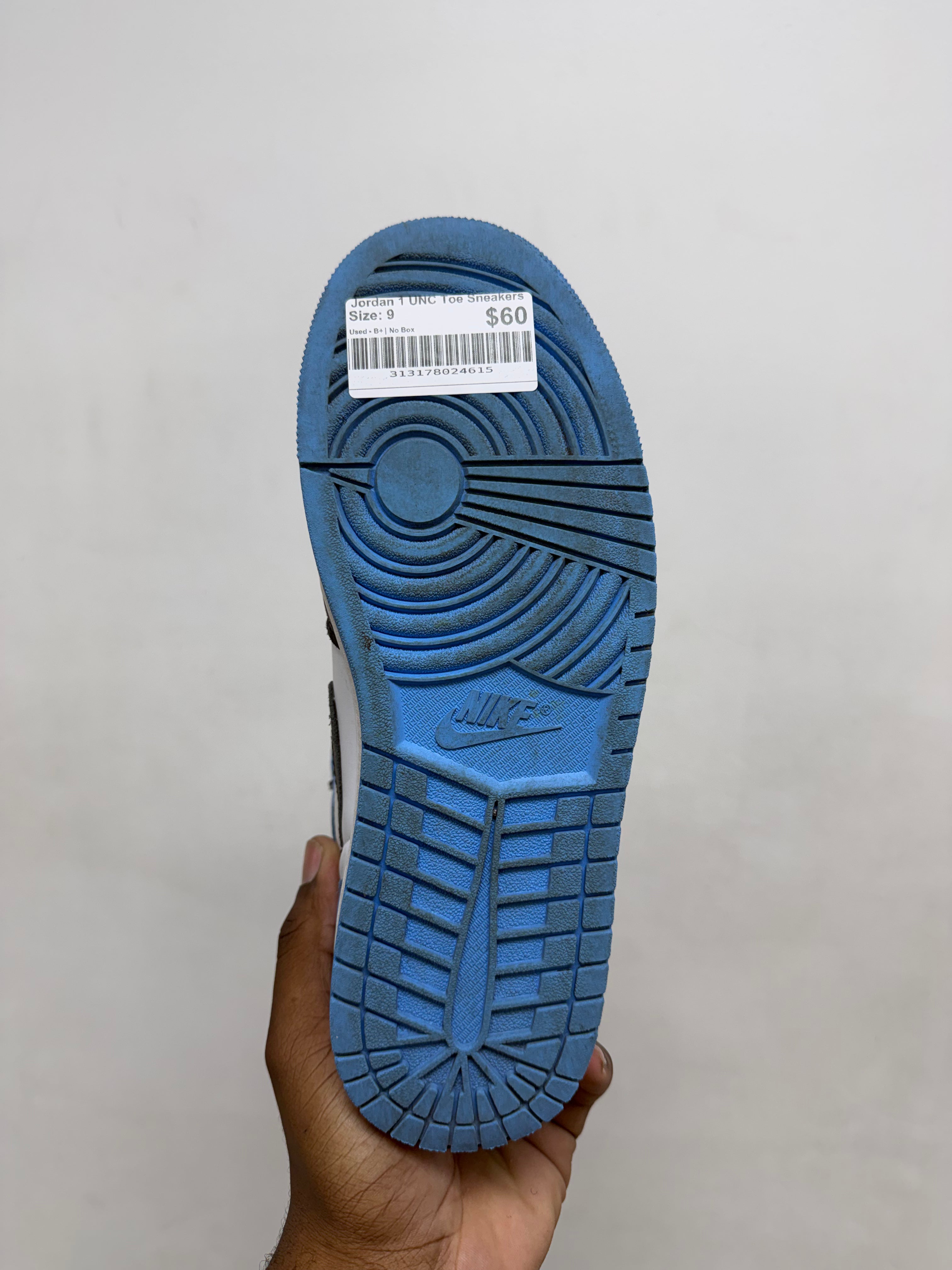 Jordan 1 UNC Toe Sneakers