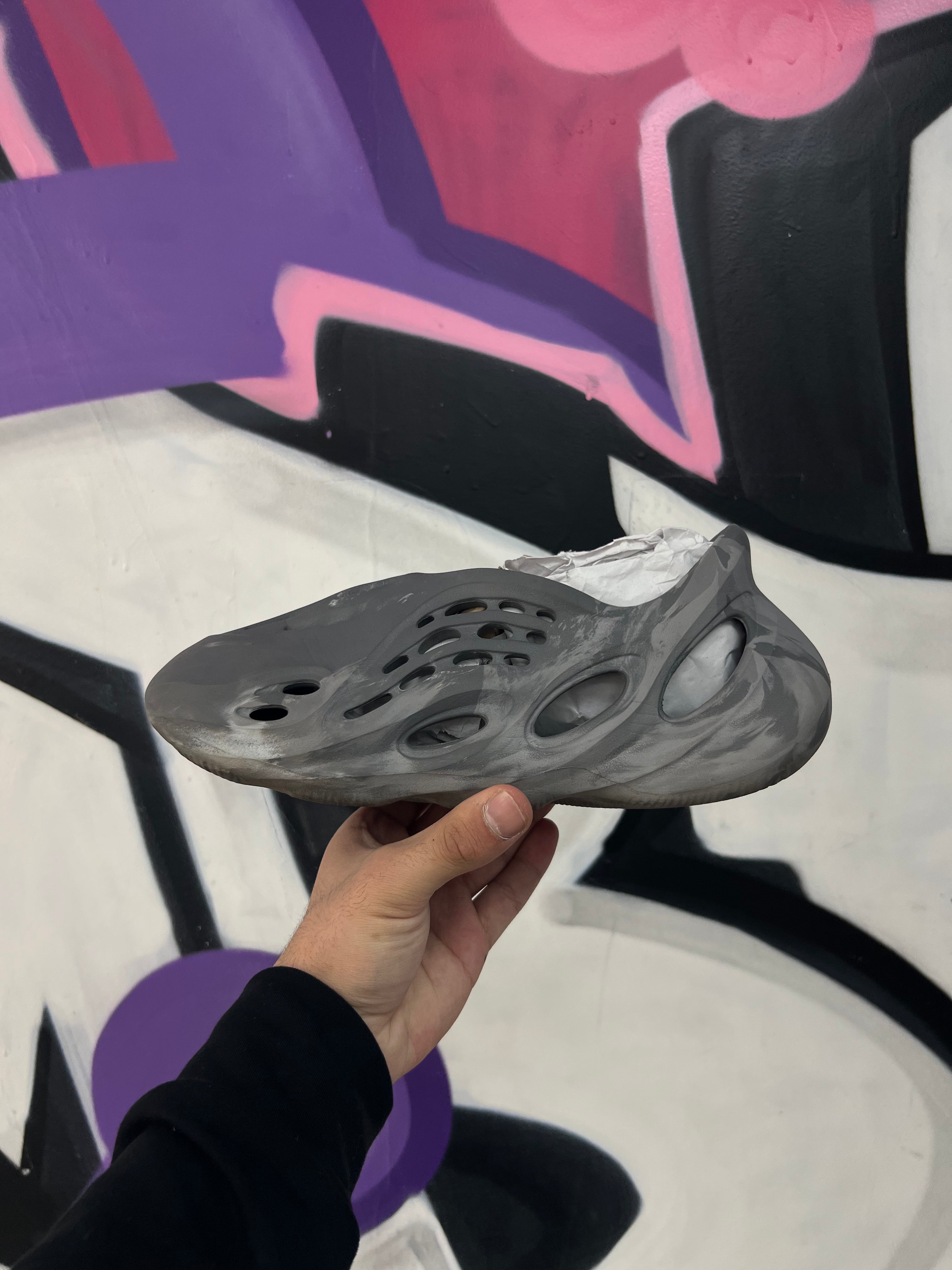 YZY Foam RNR Mx Granite Slides