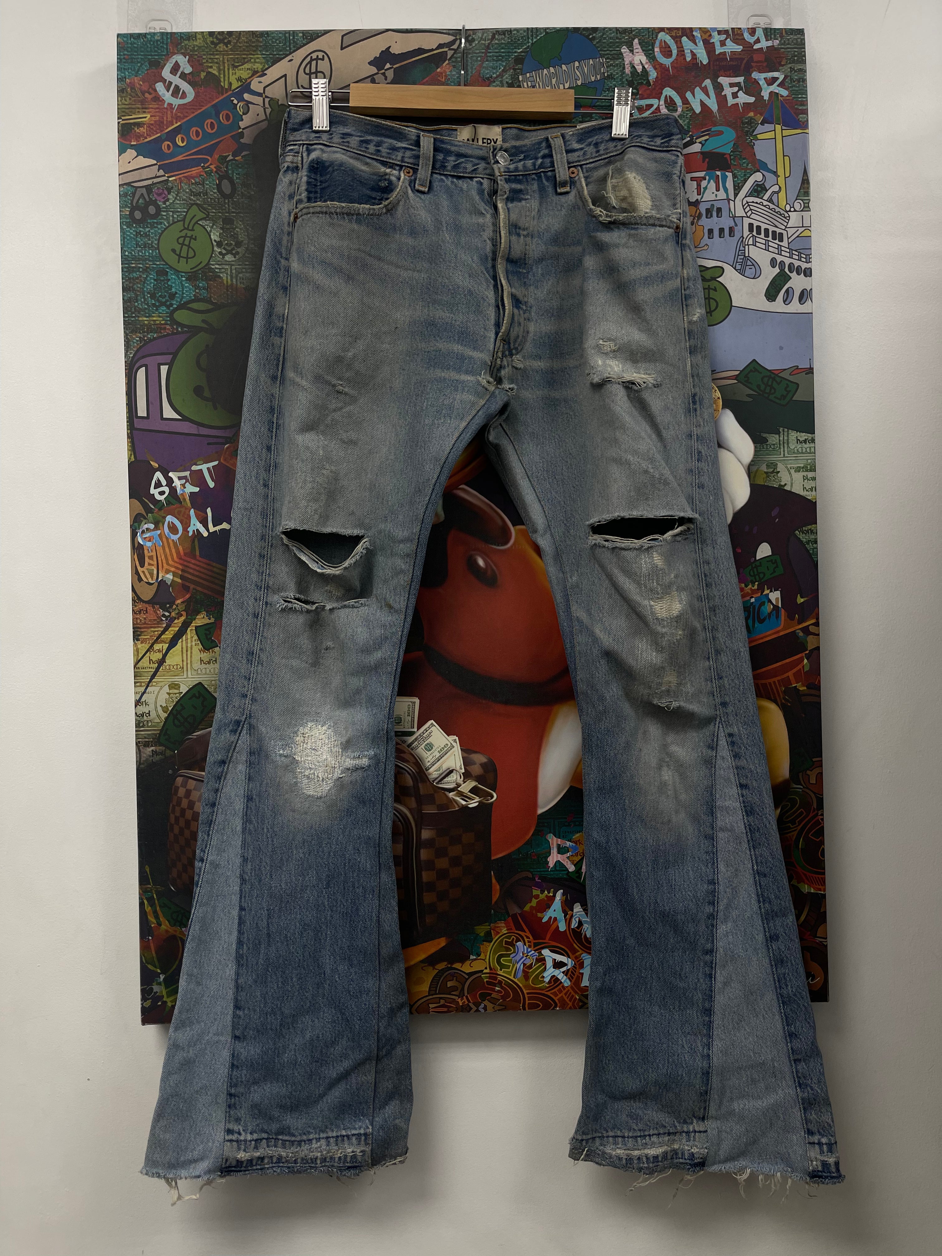 Gallery Dept Light Wash Flared Jeans