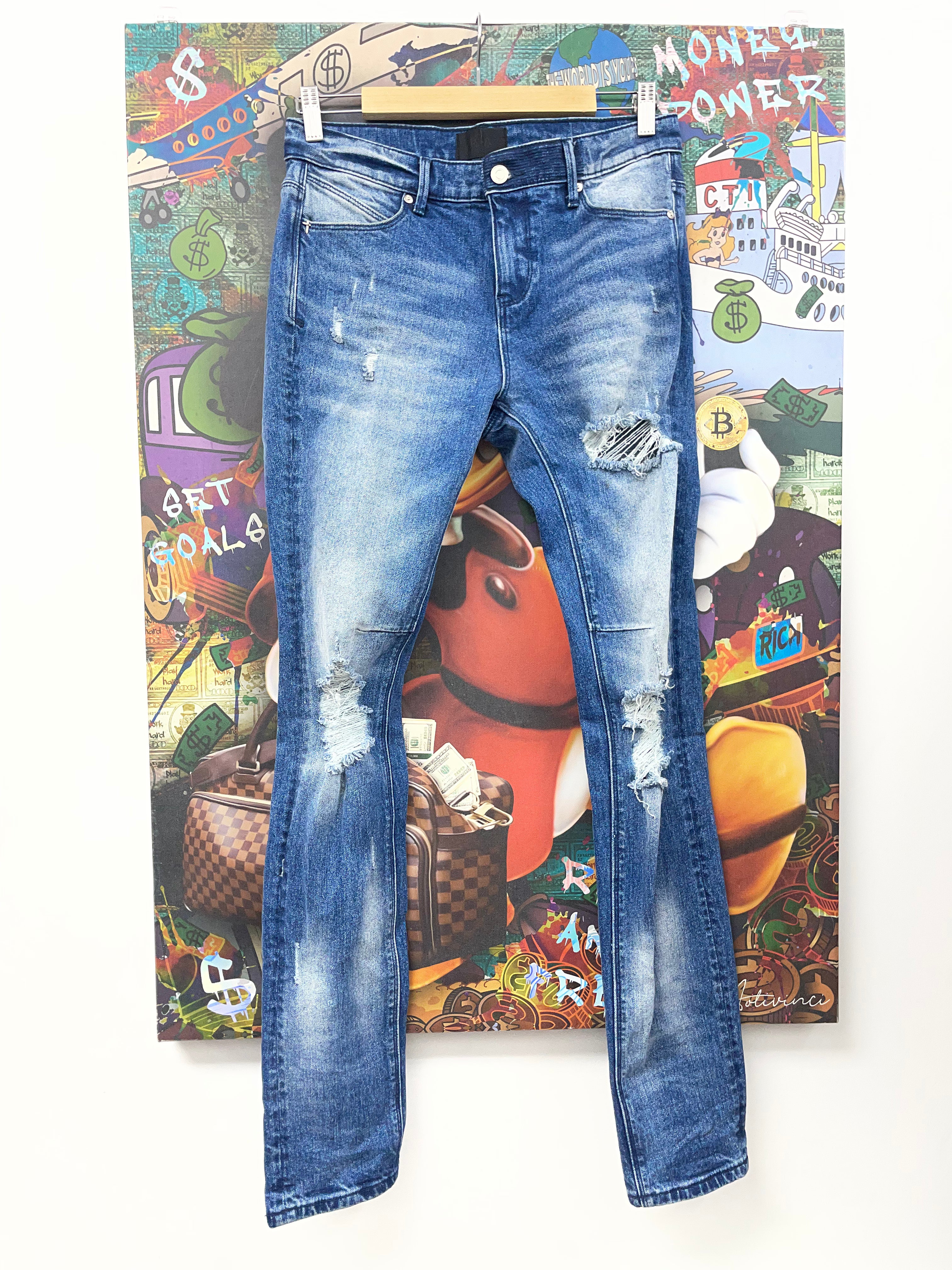 RTA Light Wash Knee Ripped Jeans