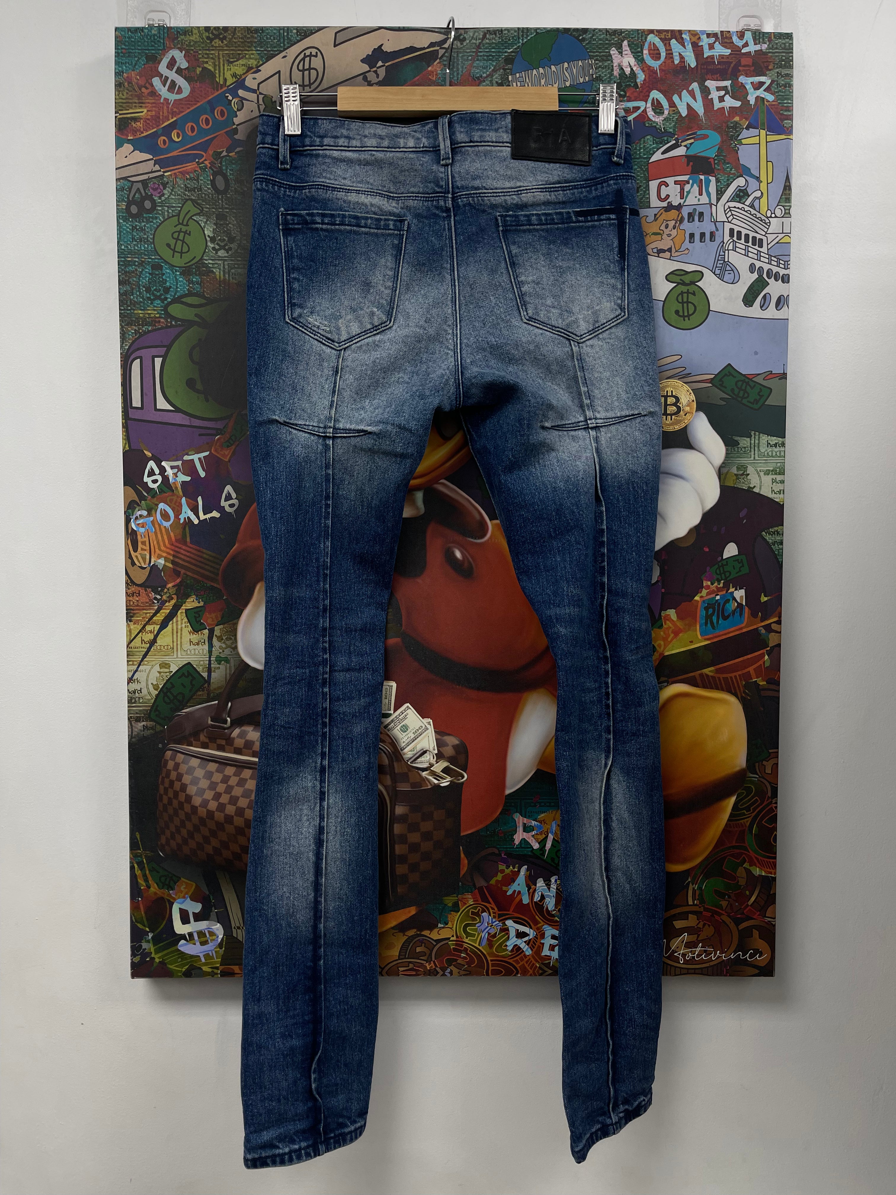RTA Light Wash Knee Ripped Jeans