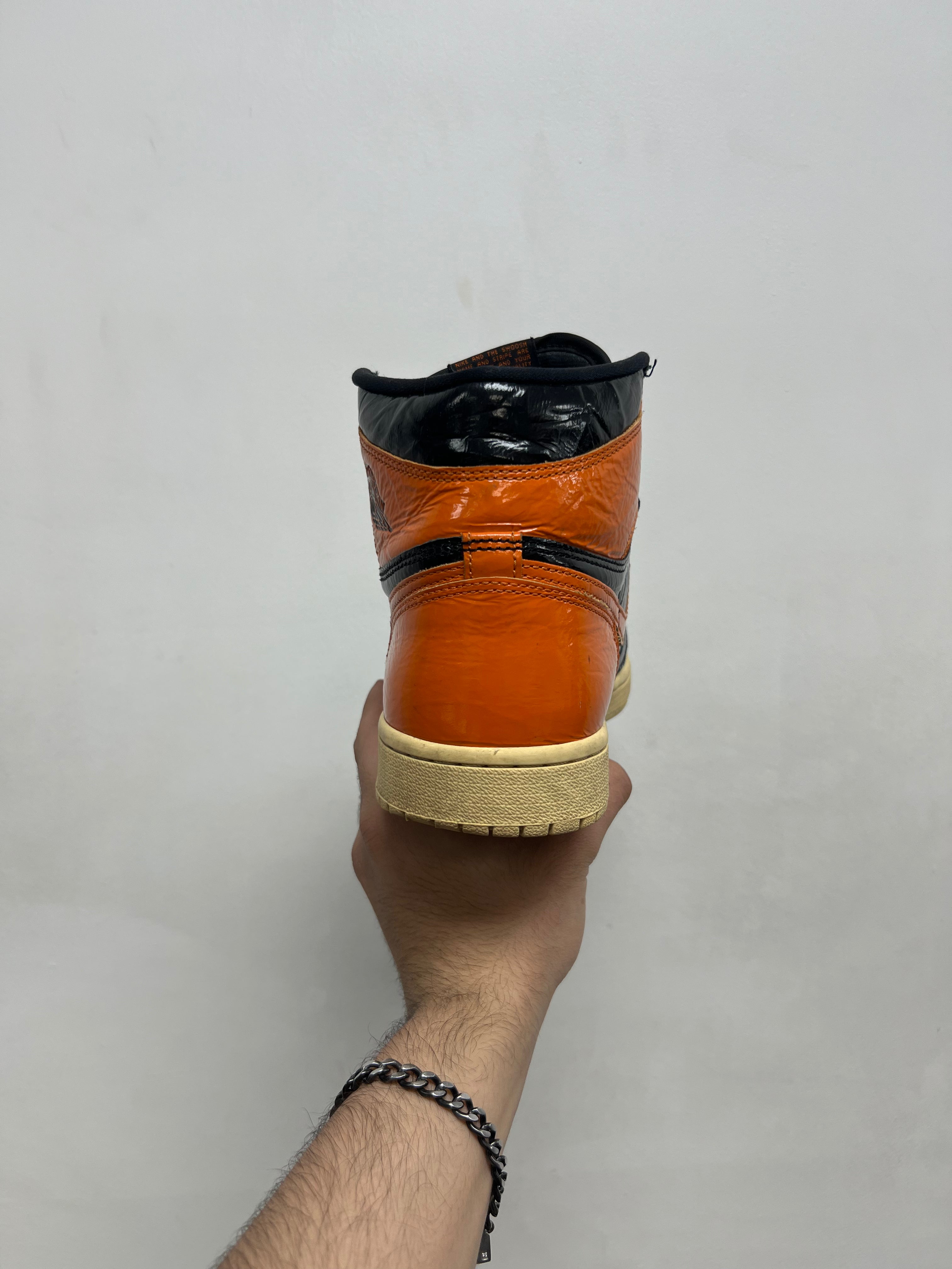 Jordan 1 Shattered Backboard 3.0 Sneakers