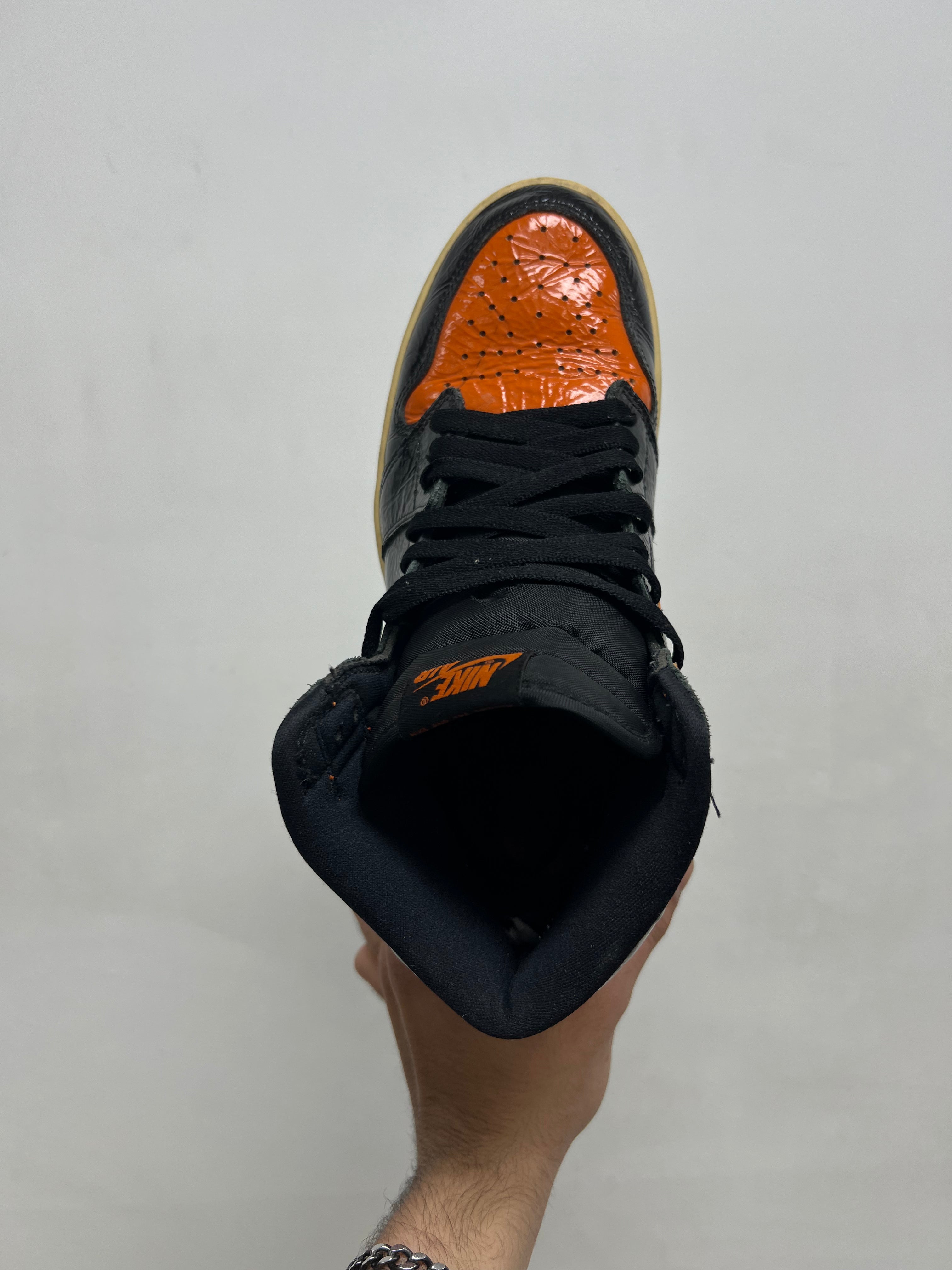 Jordan 1 Shattered Backboard 3.0 Sneakers
