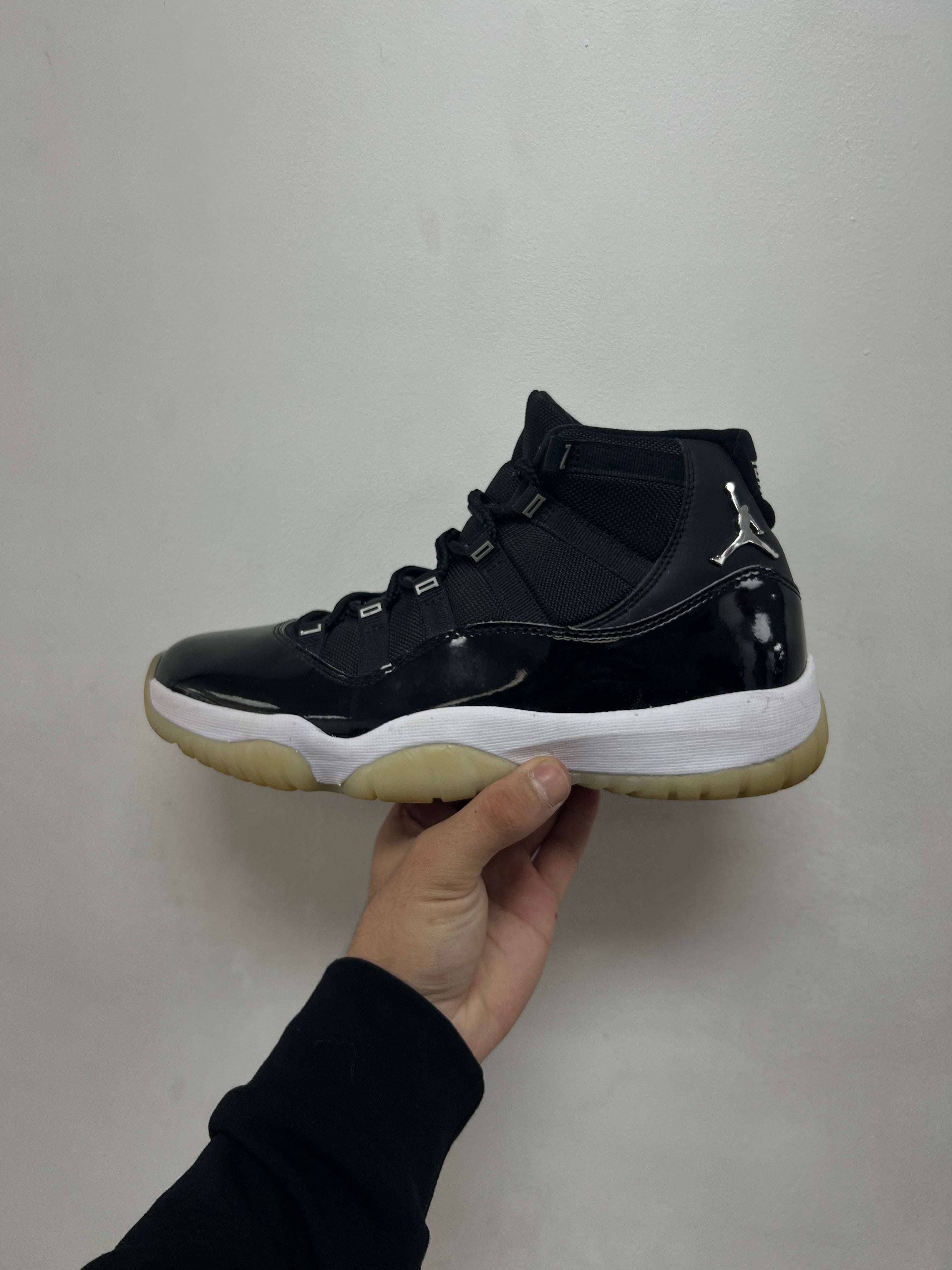 Jordan 11 Jubilee Sneakers
