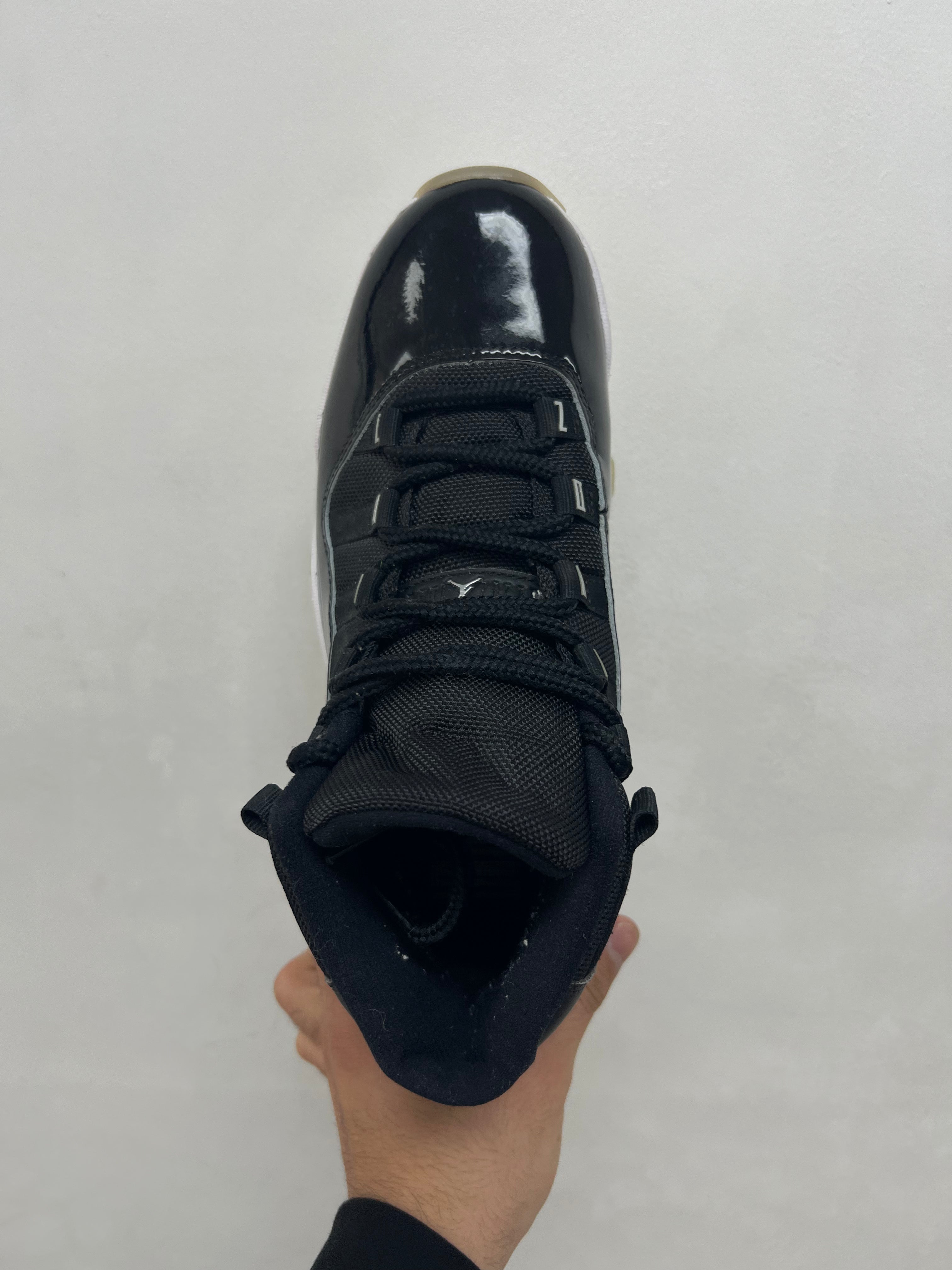 Jordan 11 Jubilee Sneakers