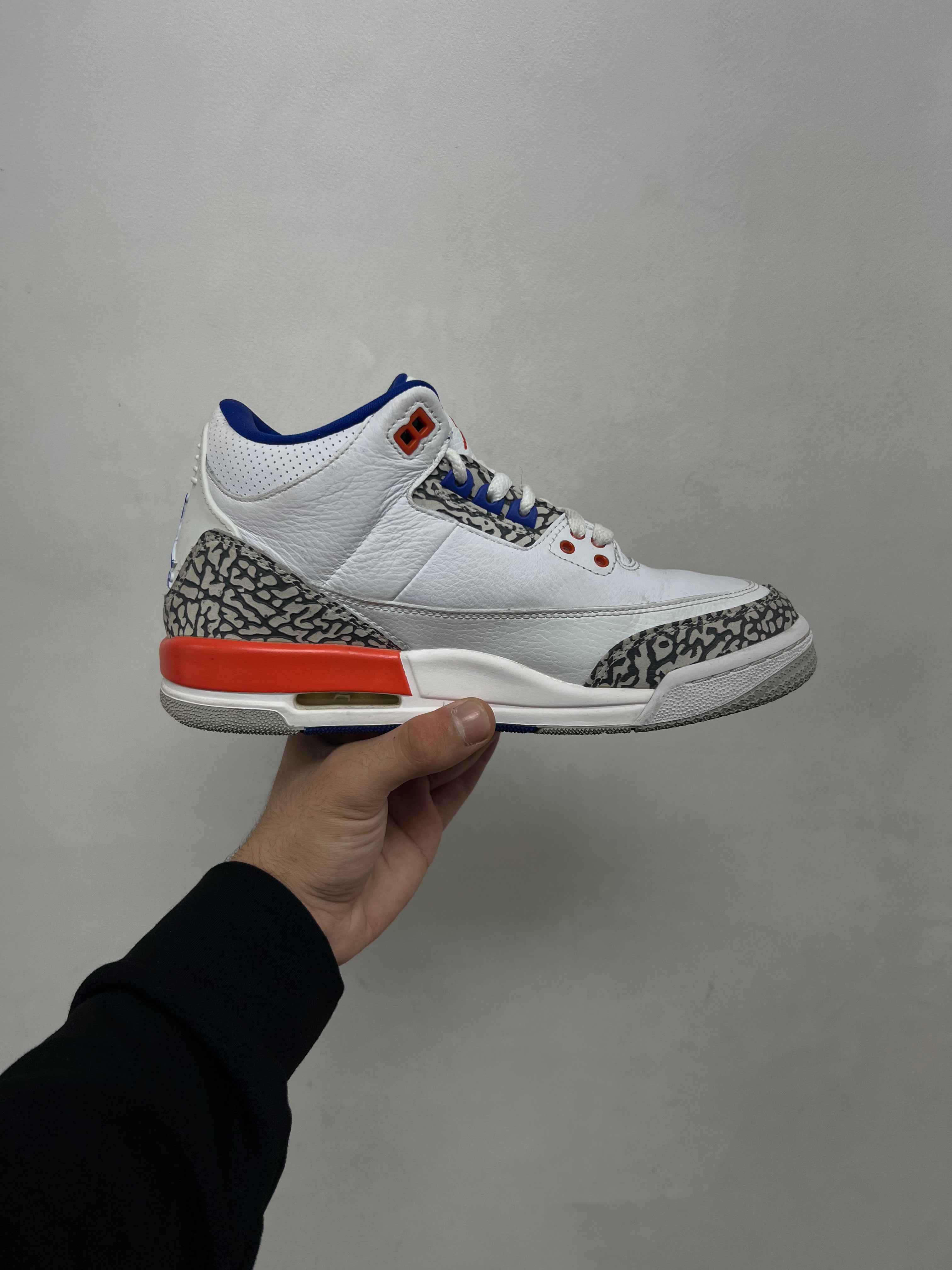 Jordan 3 Knicks Sneakers