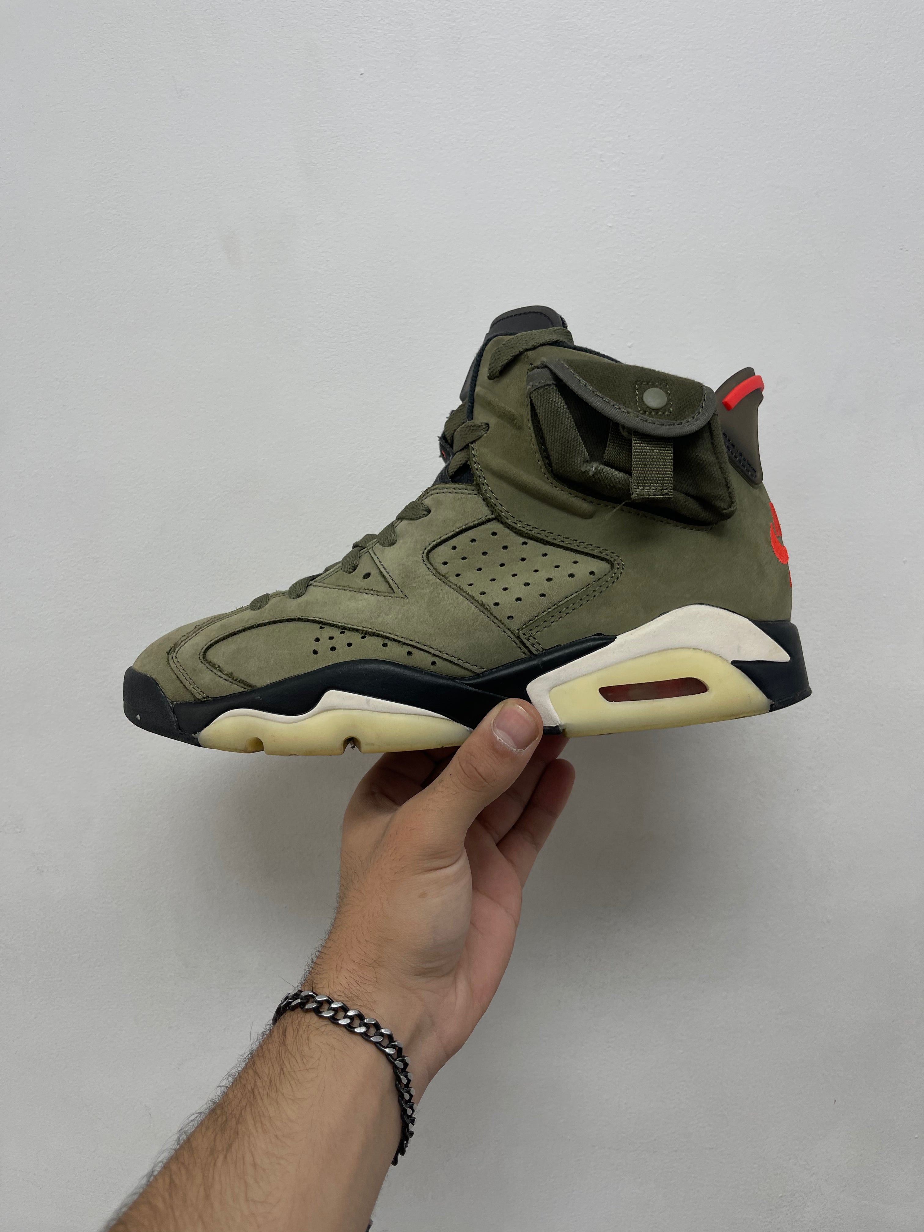 Jordan 6 Travis Scott Olive Sneakers