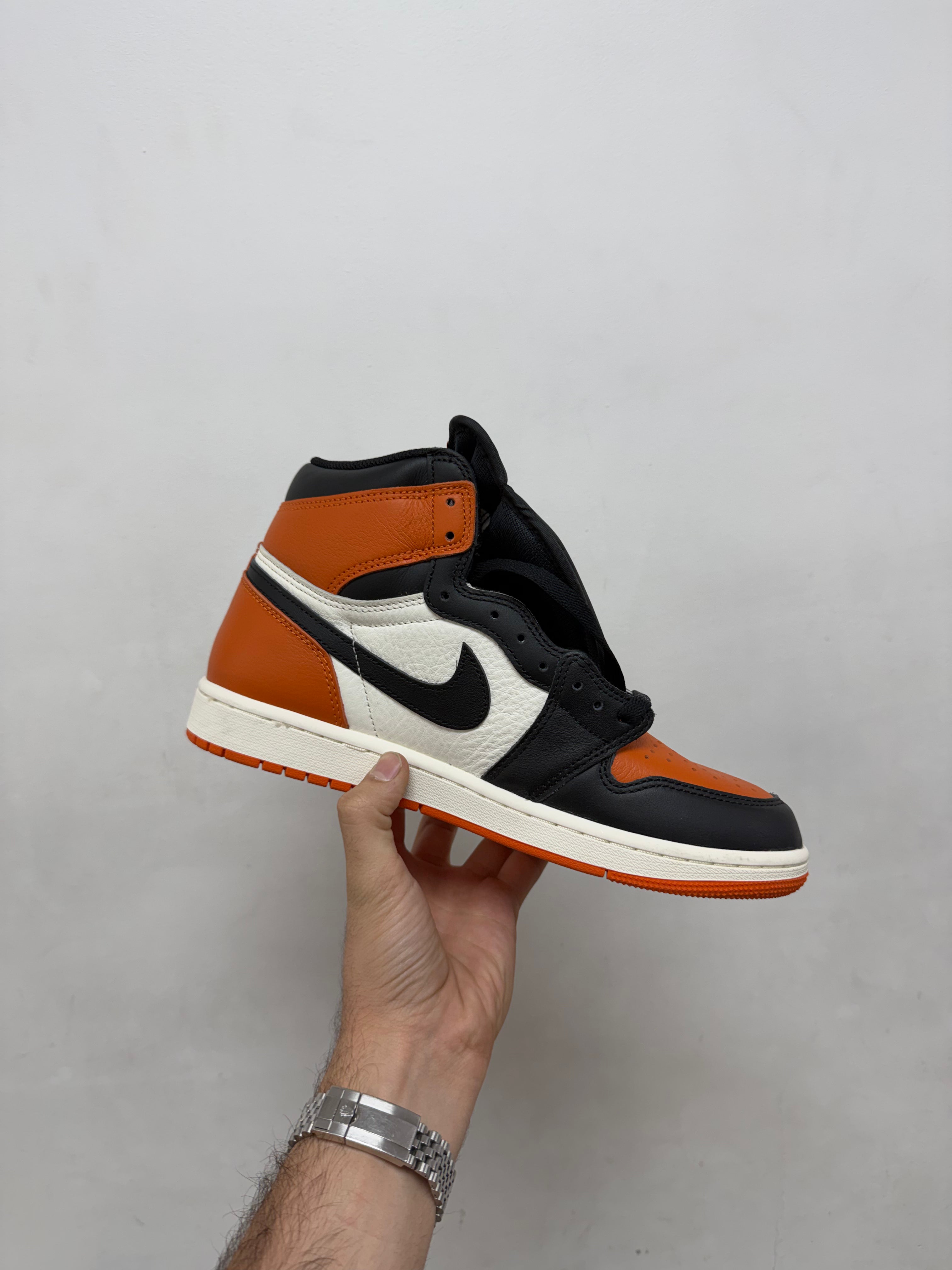 Jordan 1 Shattered Backboard Sneakers