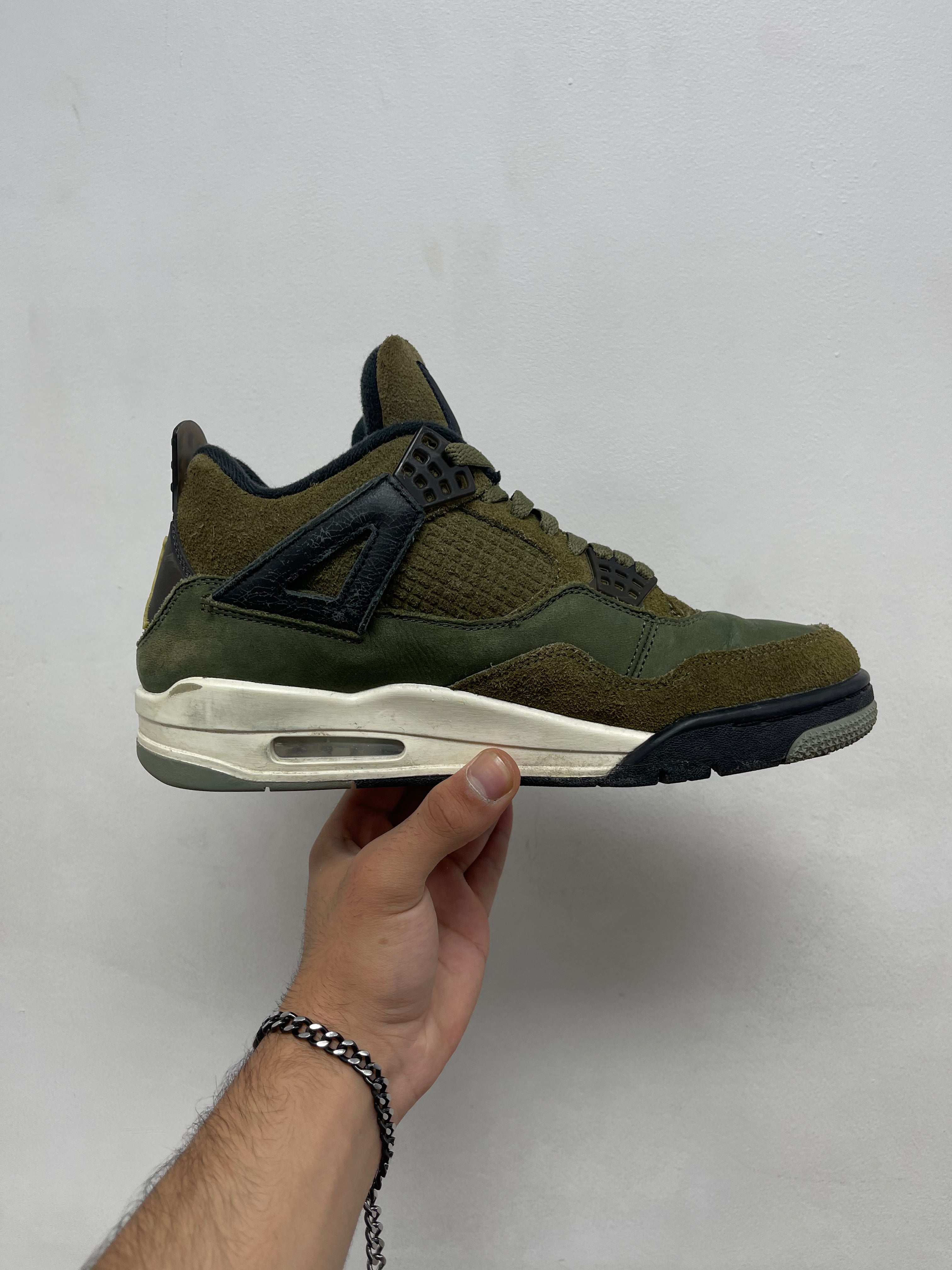Jordan 4 Craft Medium Olive Sneakers