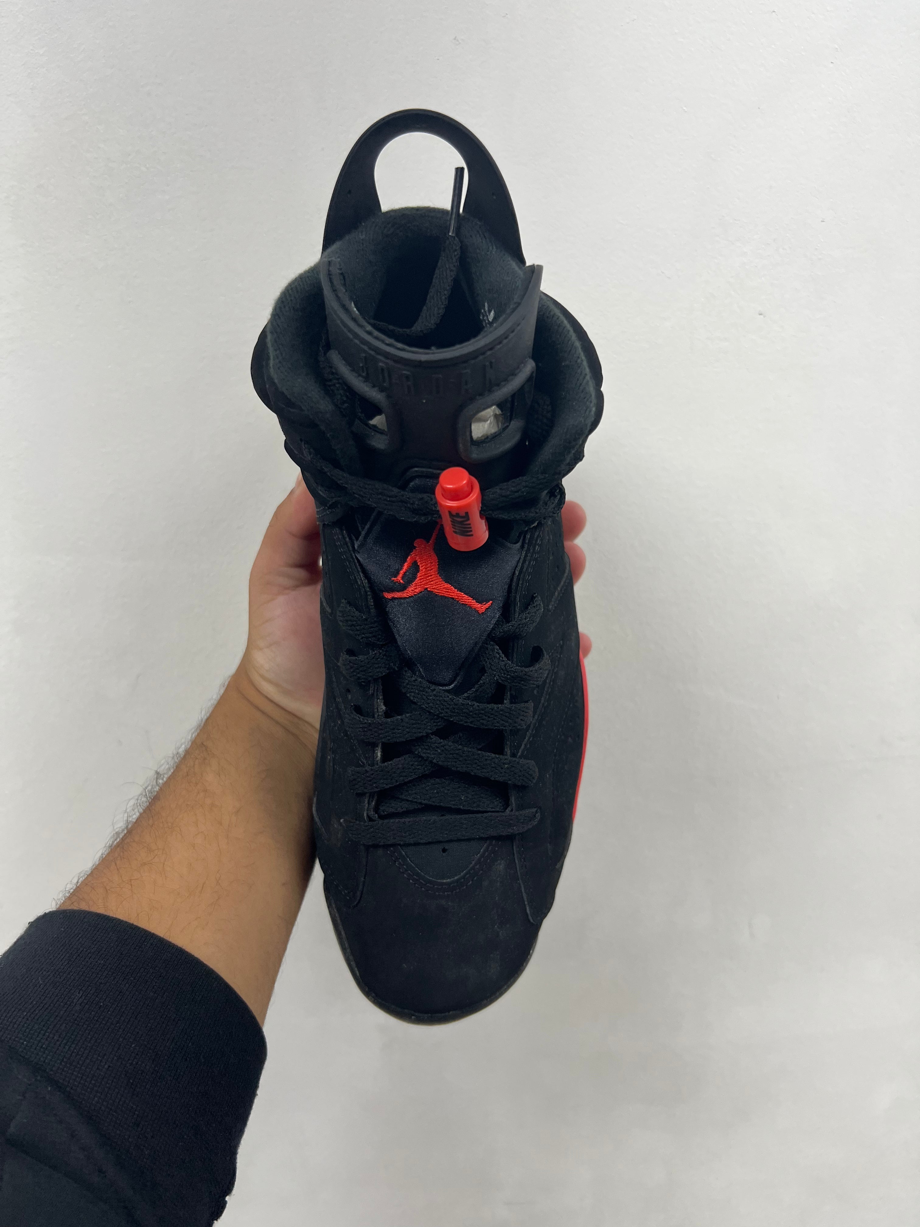 Jordan 6 Infrared Sneakers