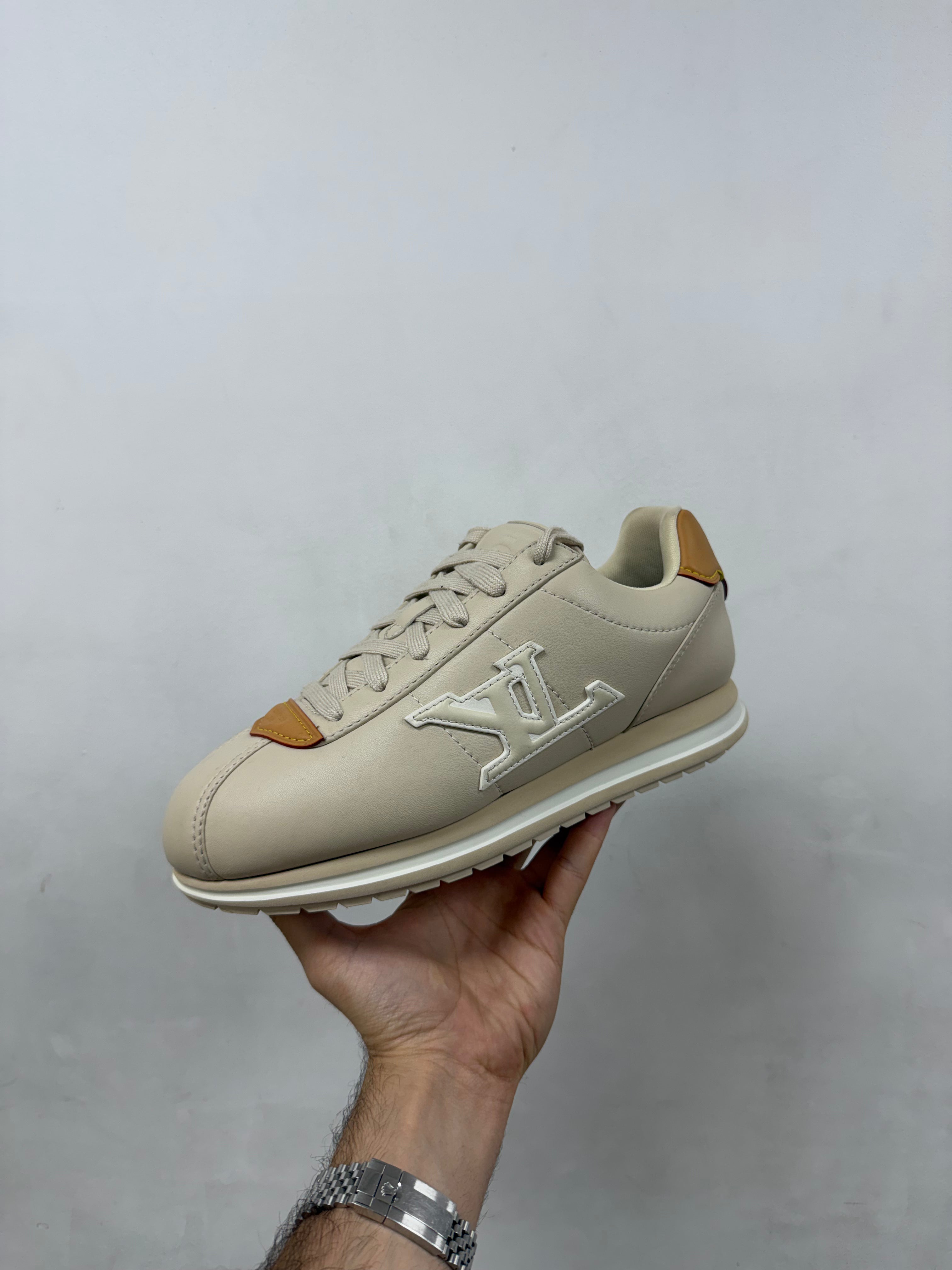Louis Vuitton Tan Buttersoft Sneakers