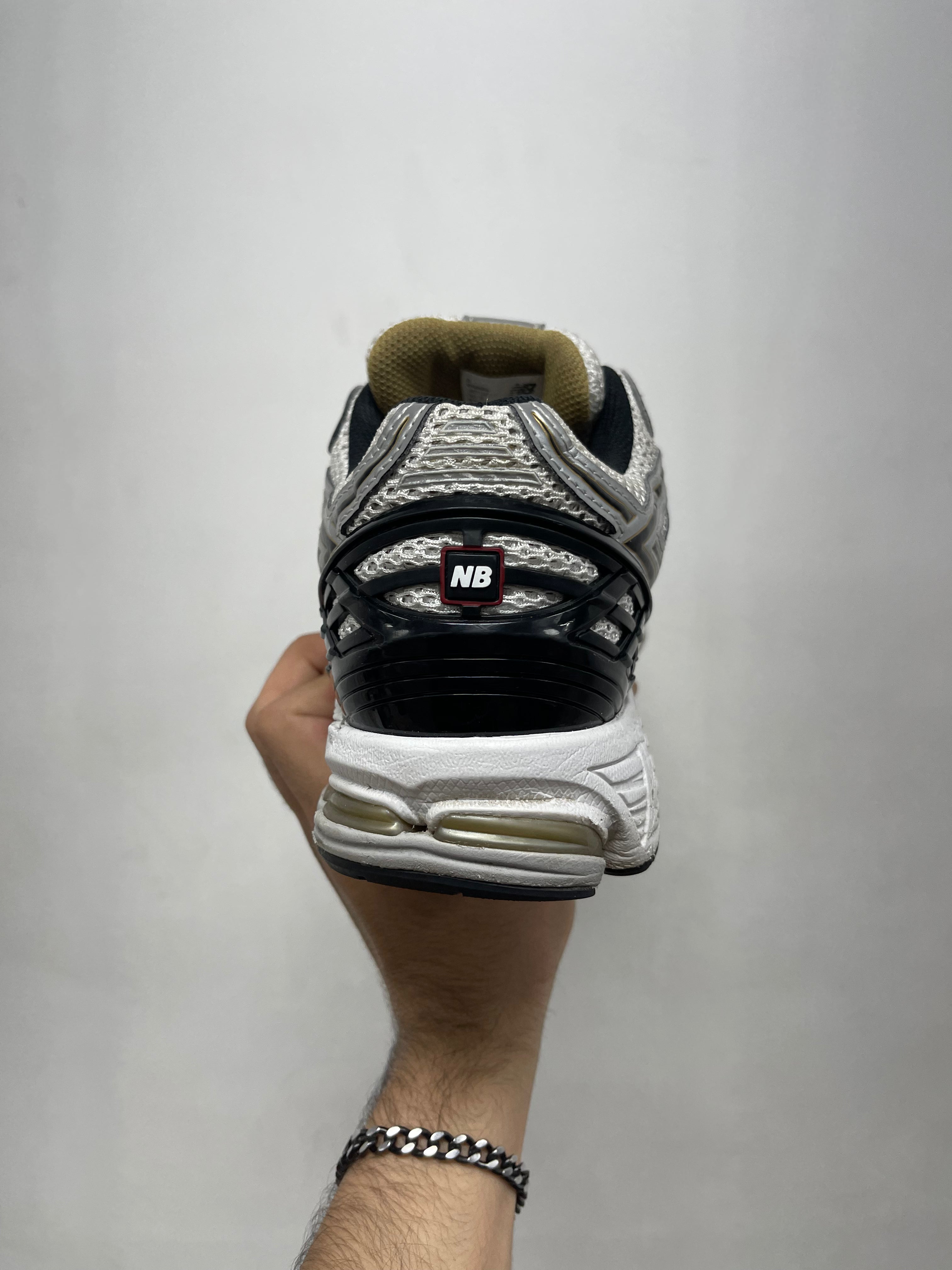New Balance NB 1906R Sneakers