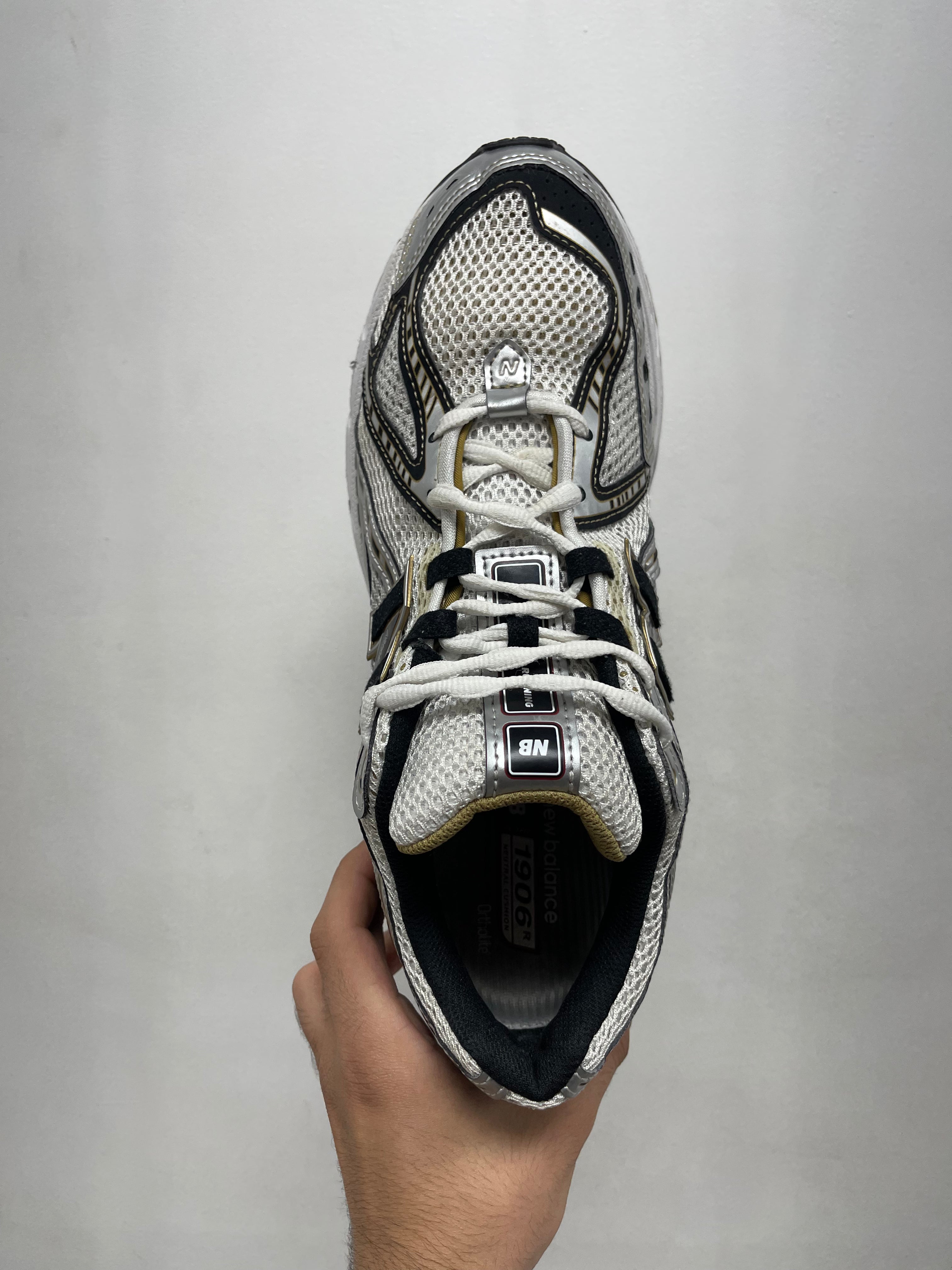 New Balance NB 1906R Sneakers