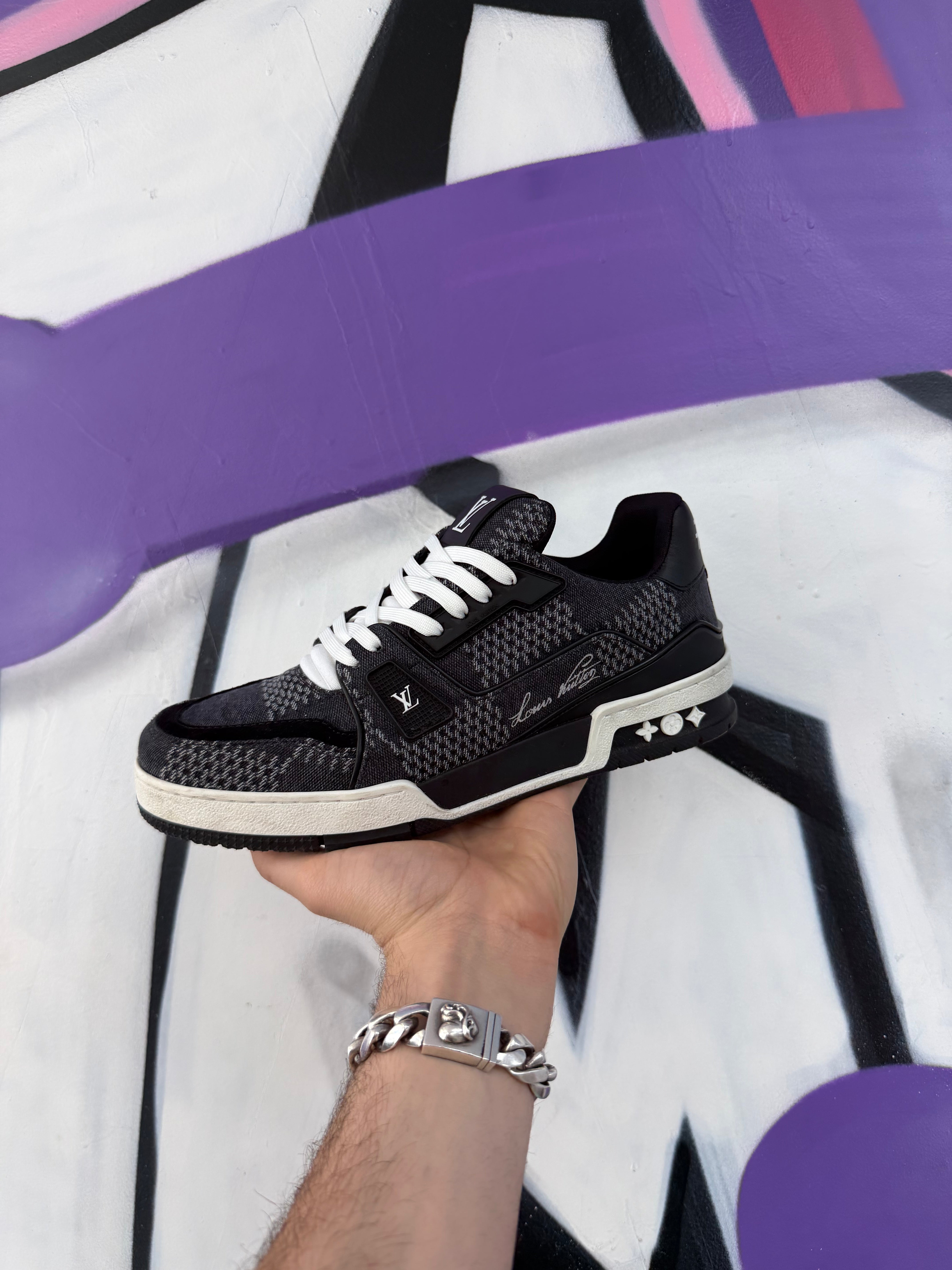 LV Trainer Black White Used LV 6 (US 7.5) No Box