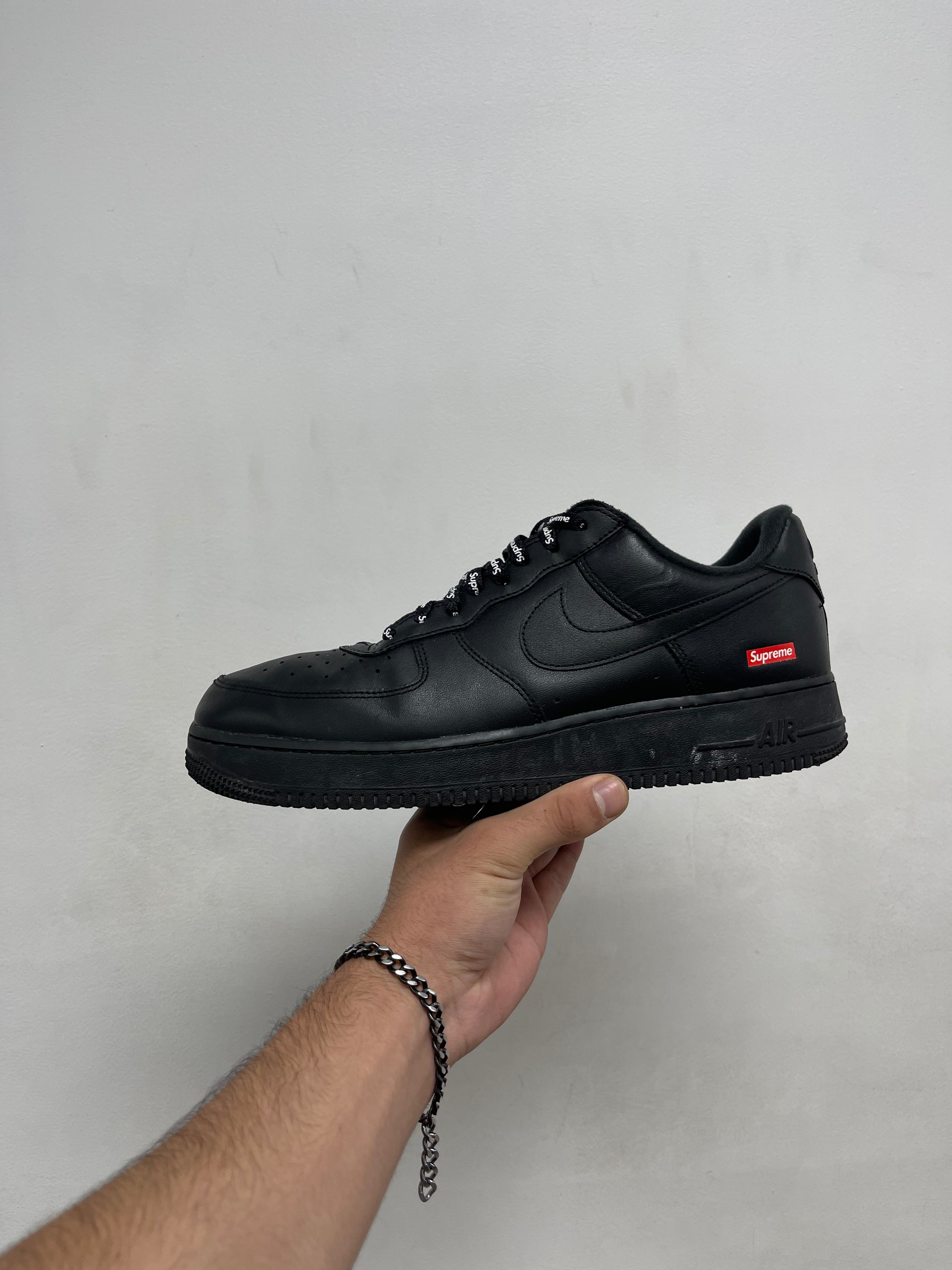 Nike Supreme AF1 Black Sneakers