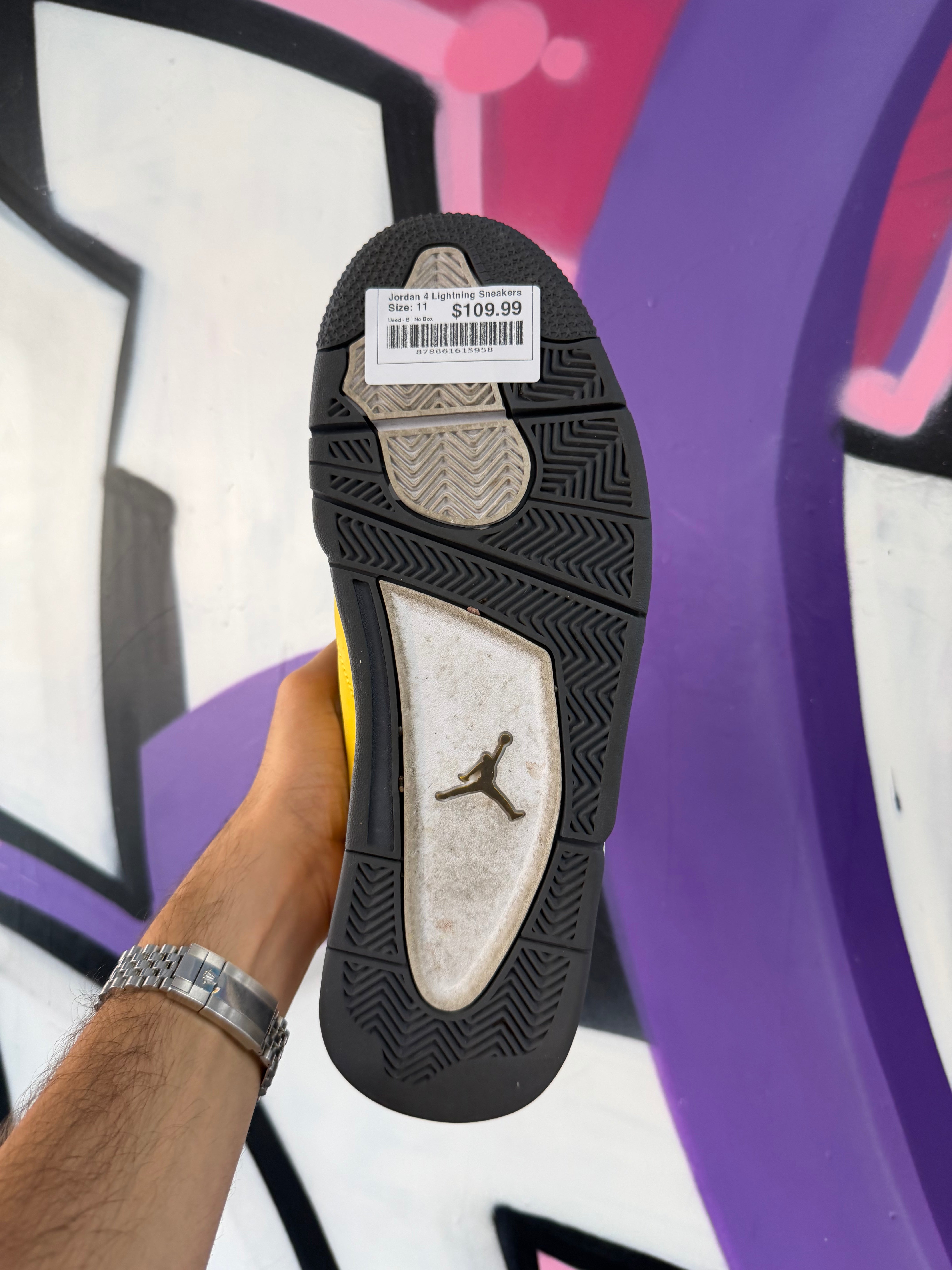 Jordan 4 Lightning Sneakers