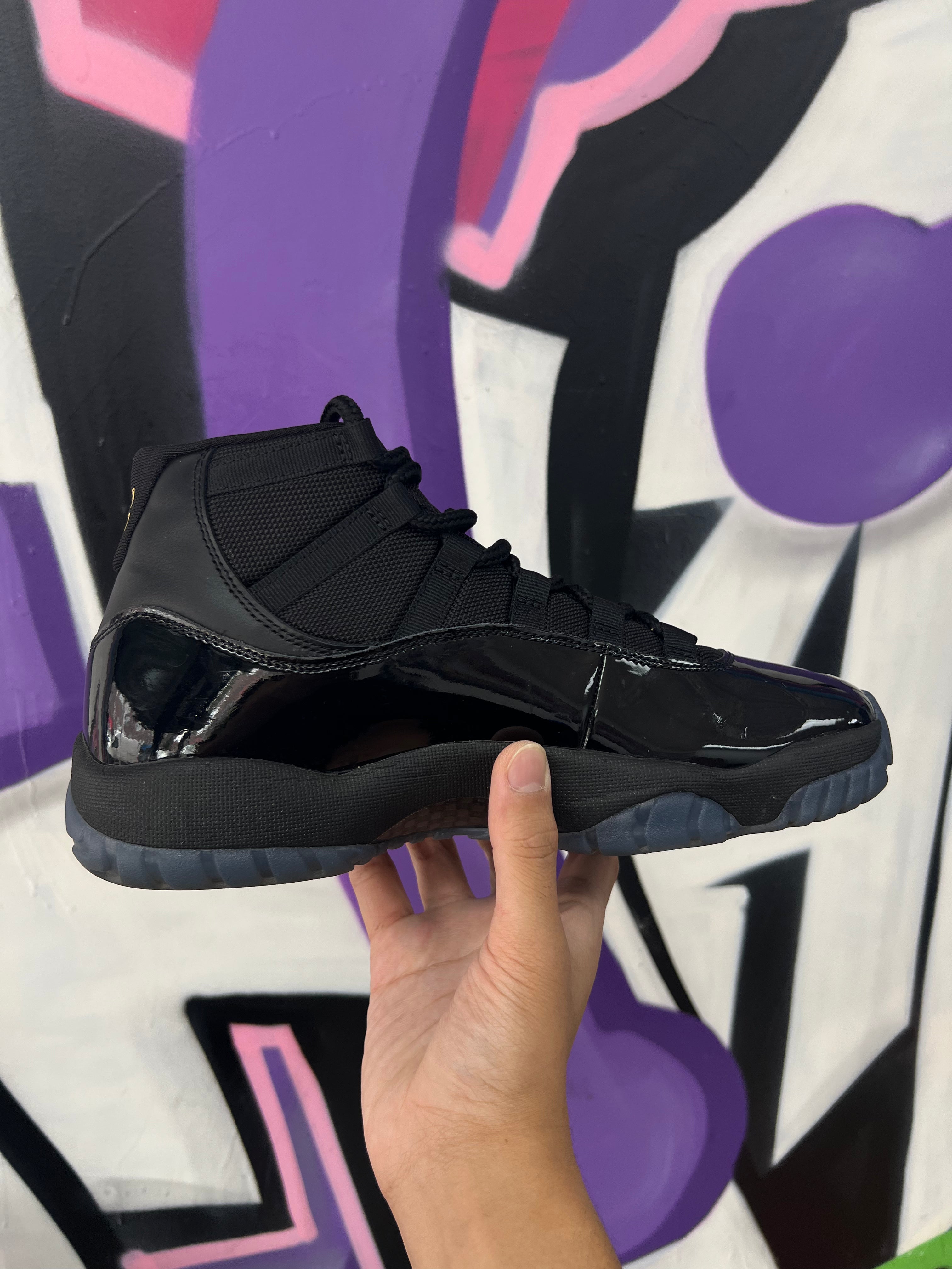 Jordan 11 Gamma Sneakers