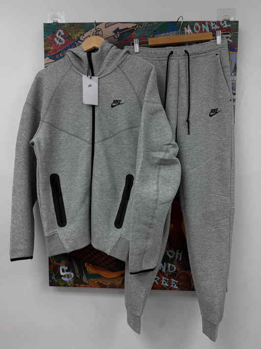 Nike Tech Sweatsuit Grey New Small With Tags