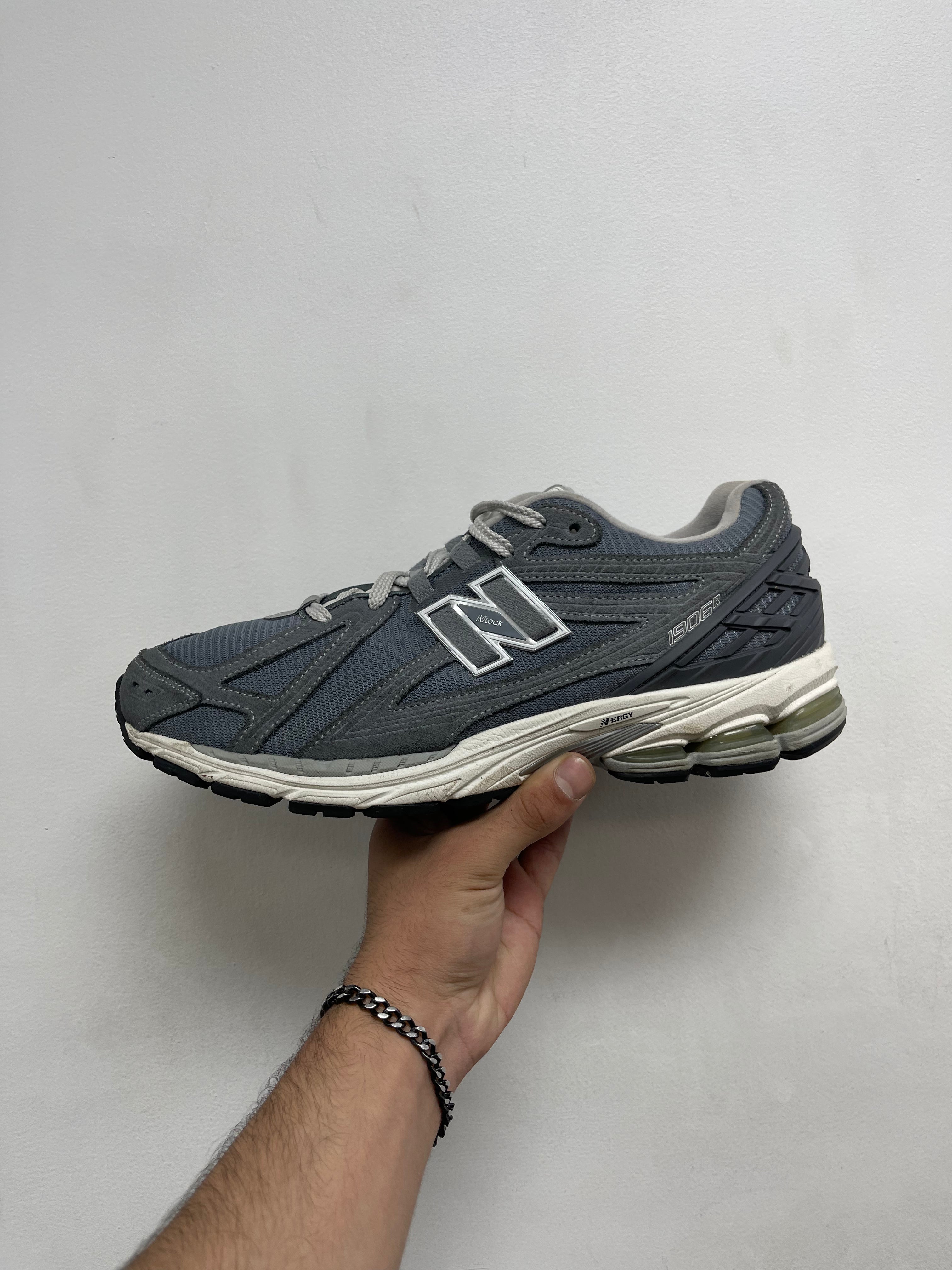 New Balance Grey 1906R Sneakers