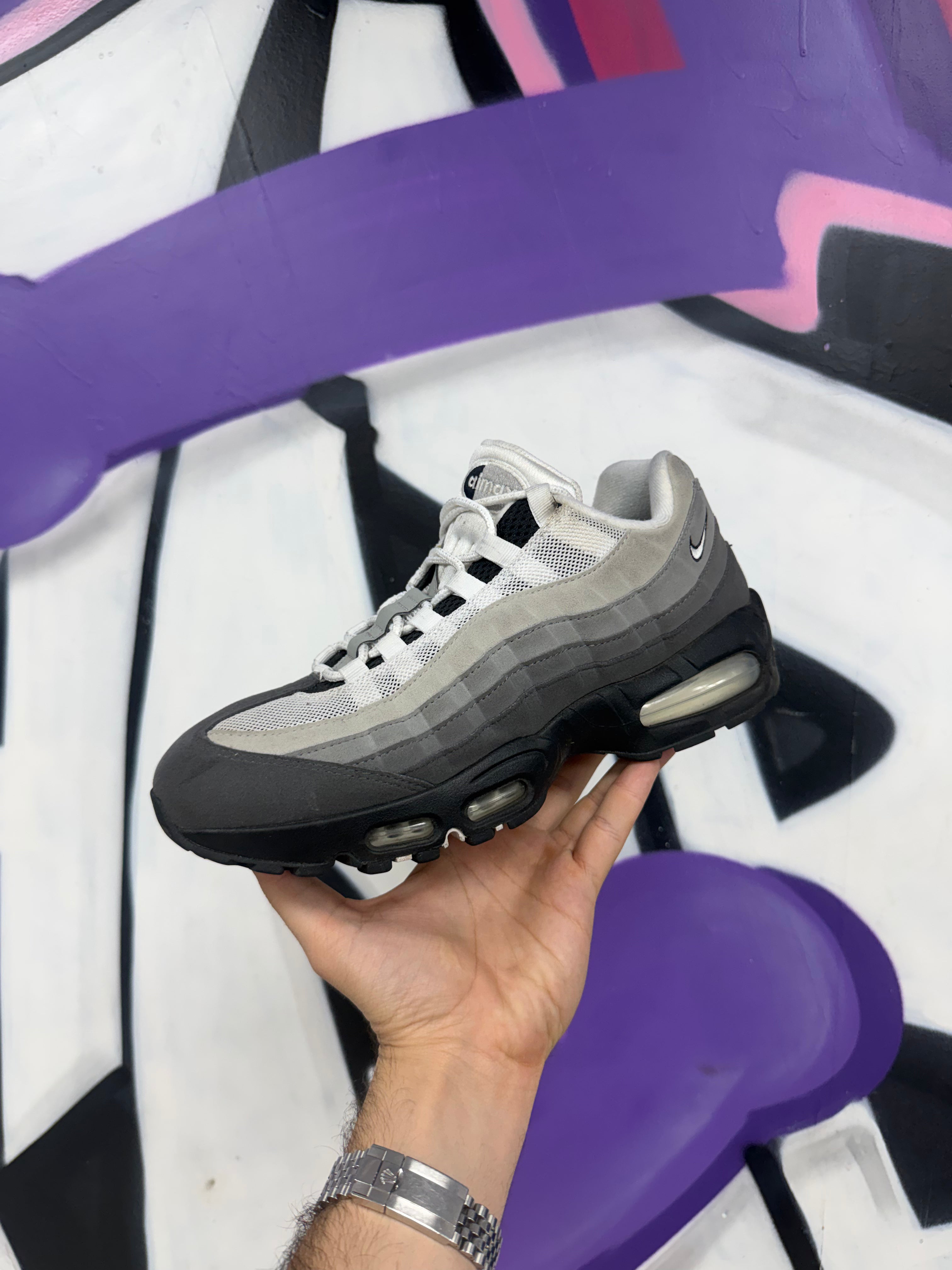 Nike AM95 Big Bubble Granite Sneakers
