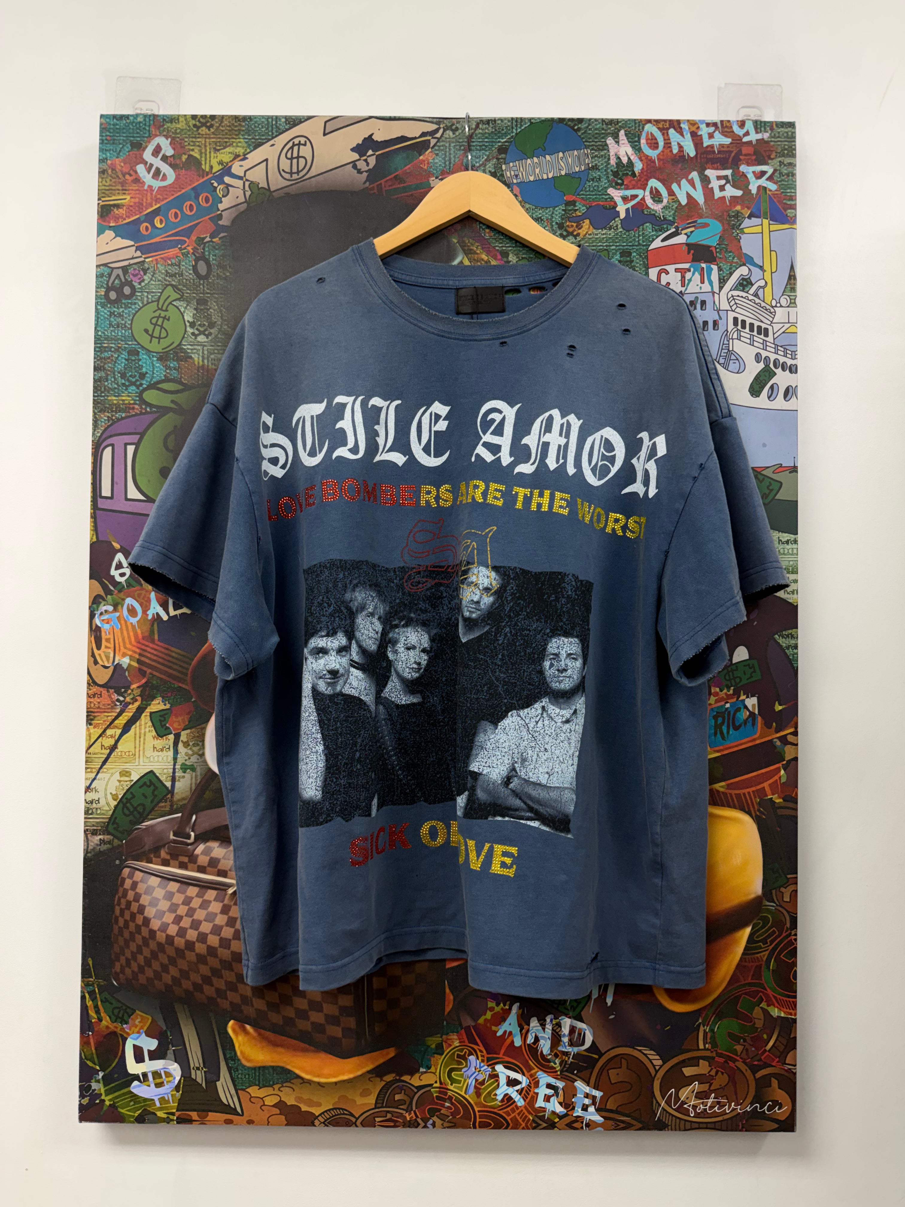 Stile De Amor Love Bomber Tee