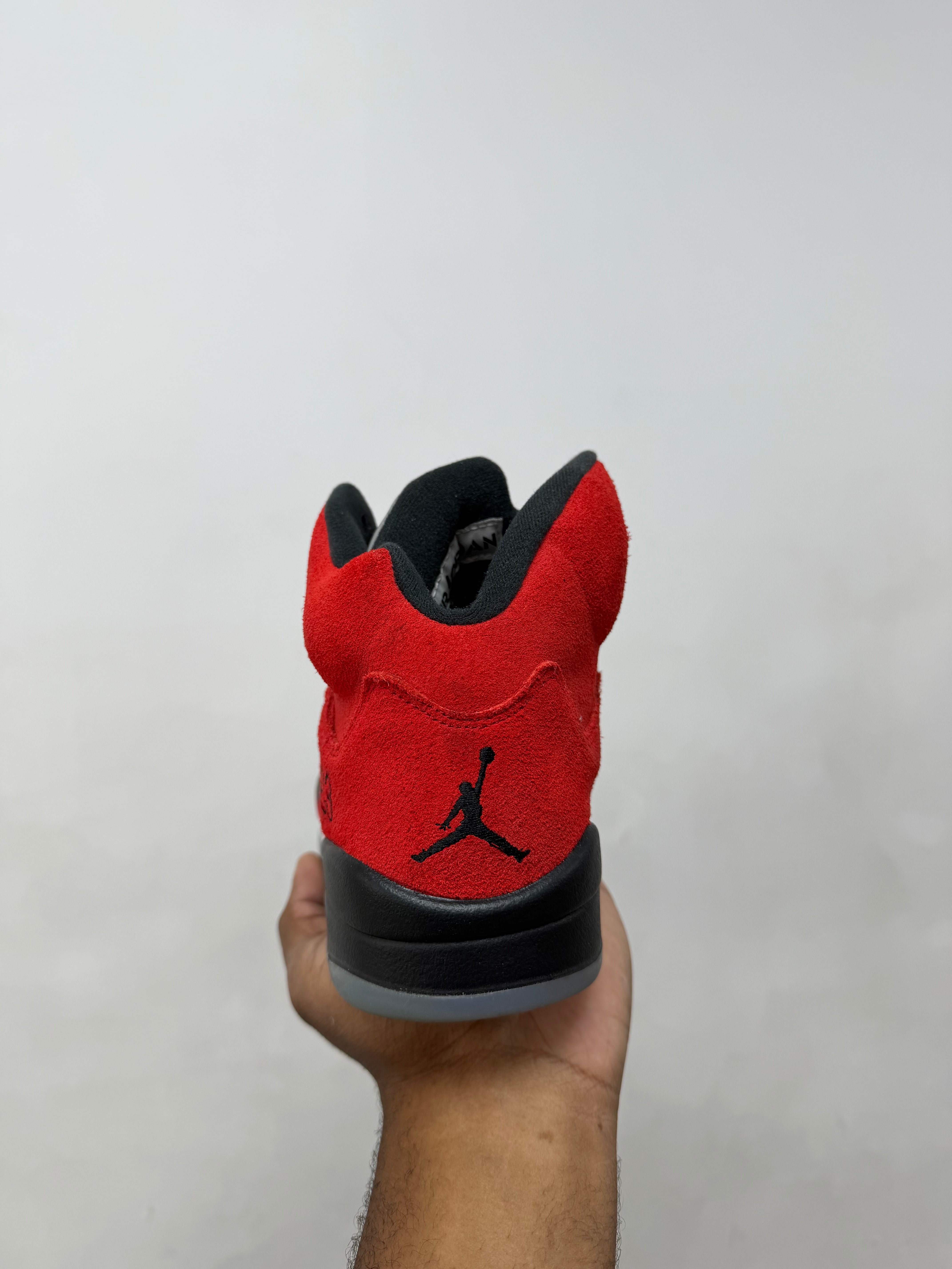 Jordan 5 Raging Bull Sneakers