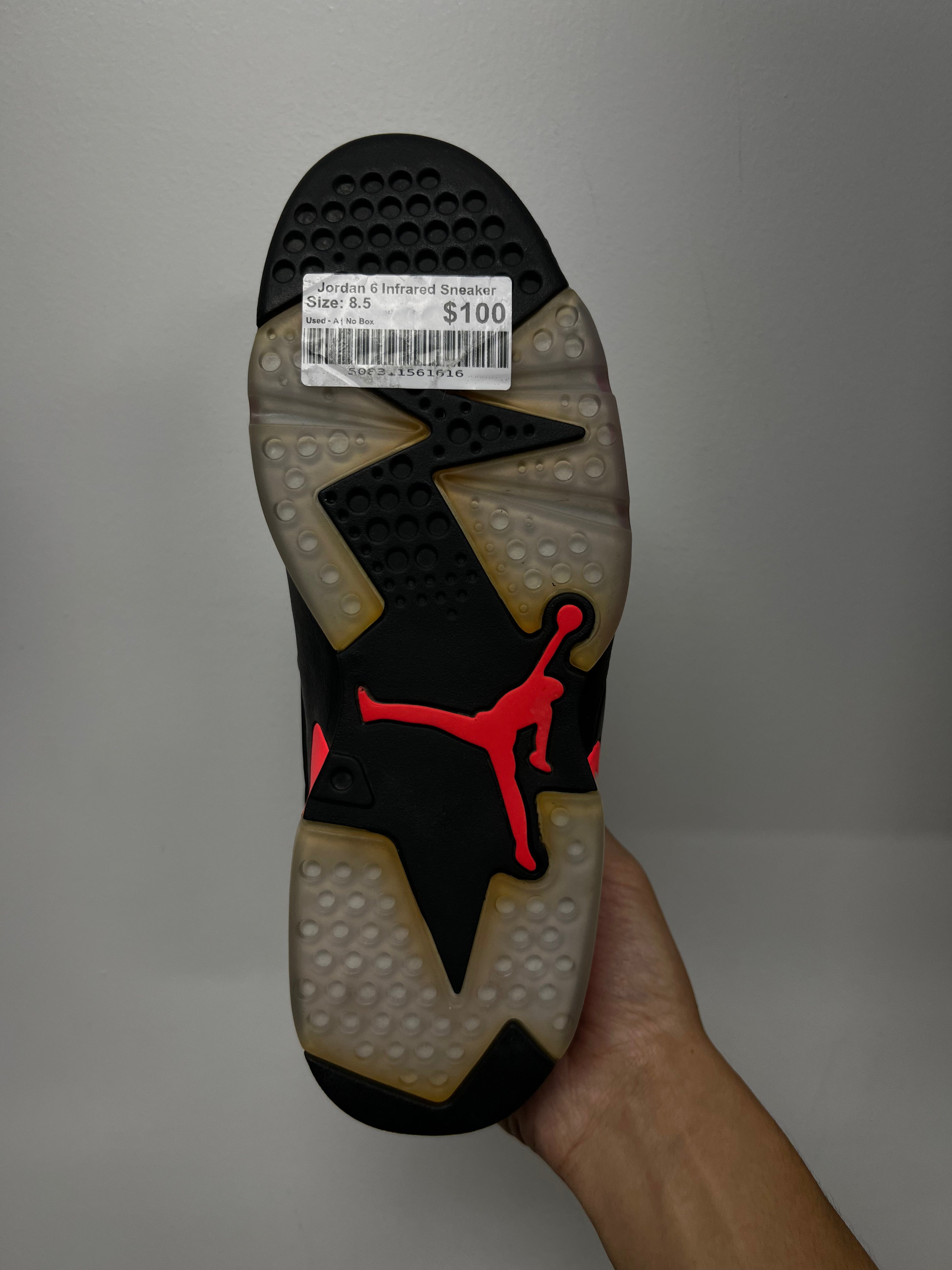 Jordan 6 Infrared Sneaker