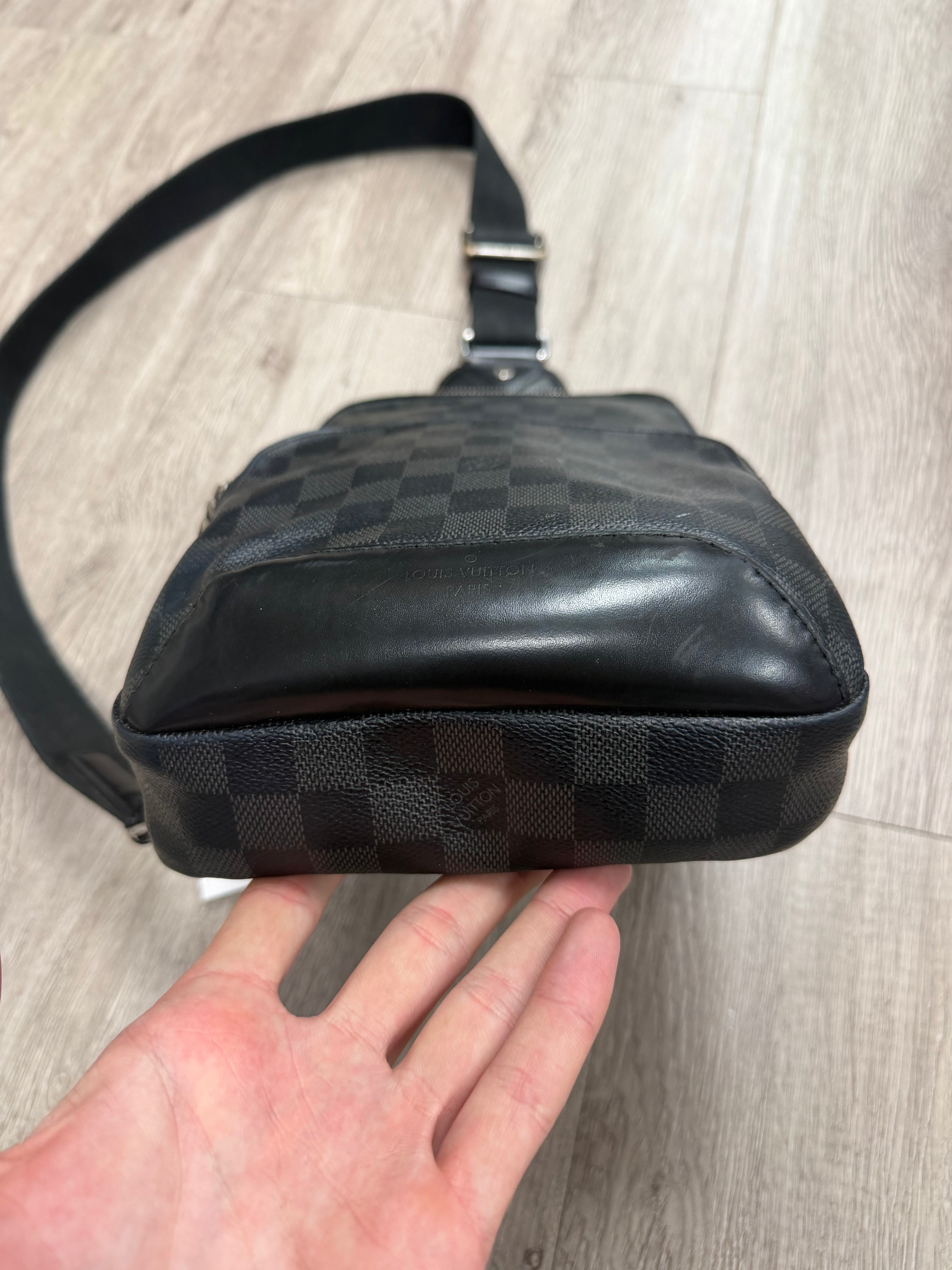 Louis Vuitton Damier Avenue Sling Bag
