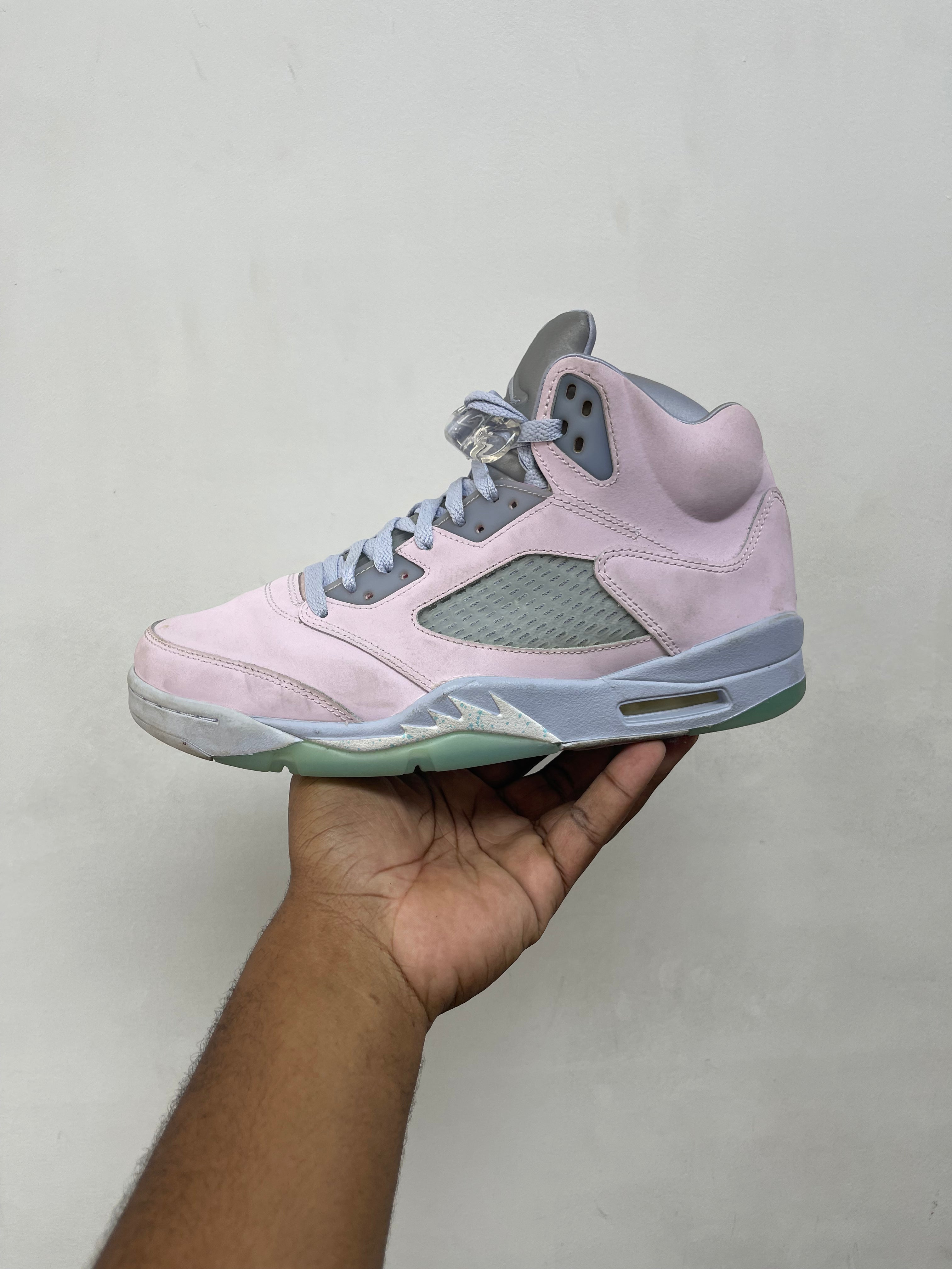 Jordan 5 Easter Sneakers
