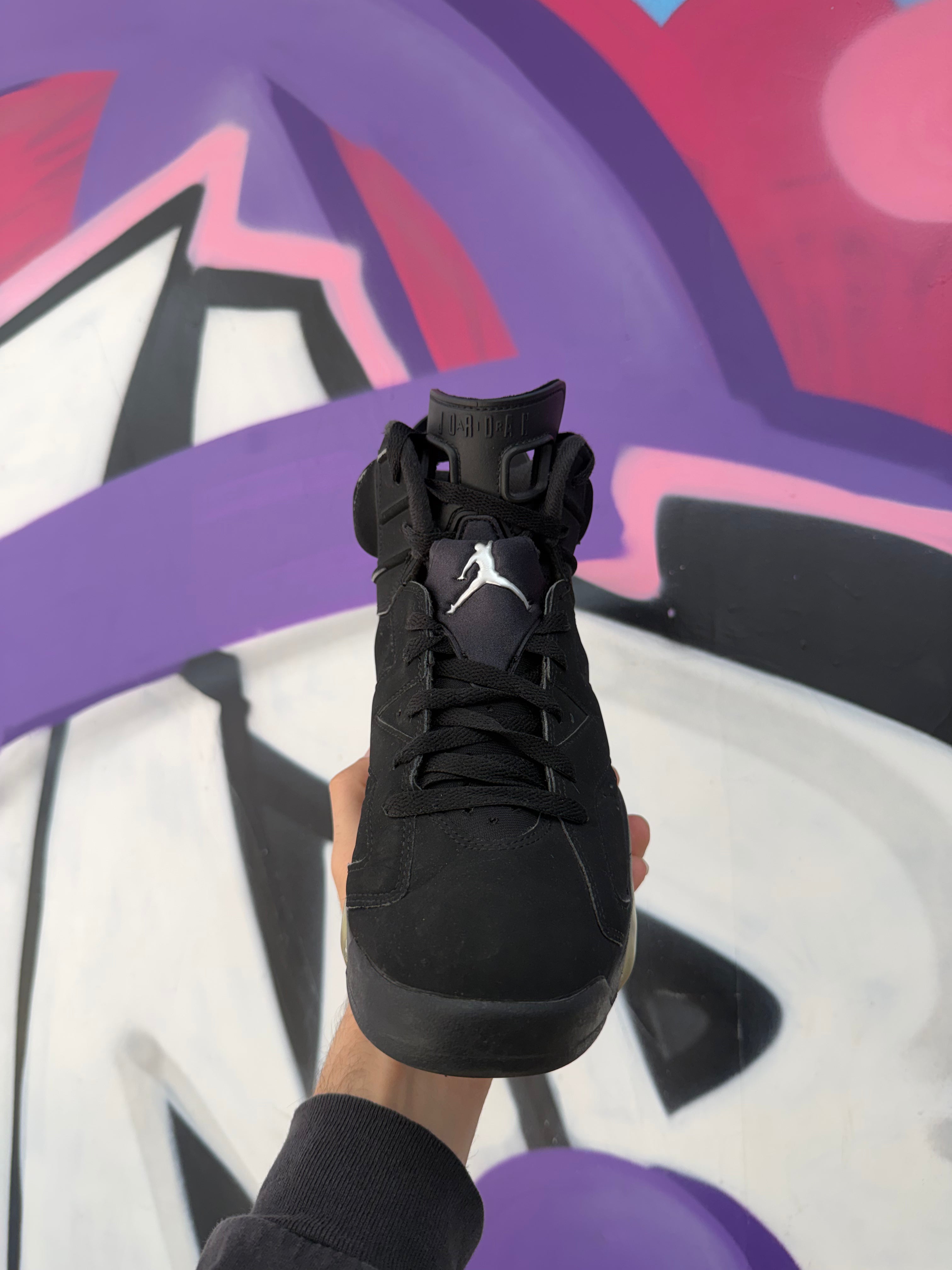 Jordan 6 Chrome Sneakers