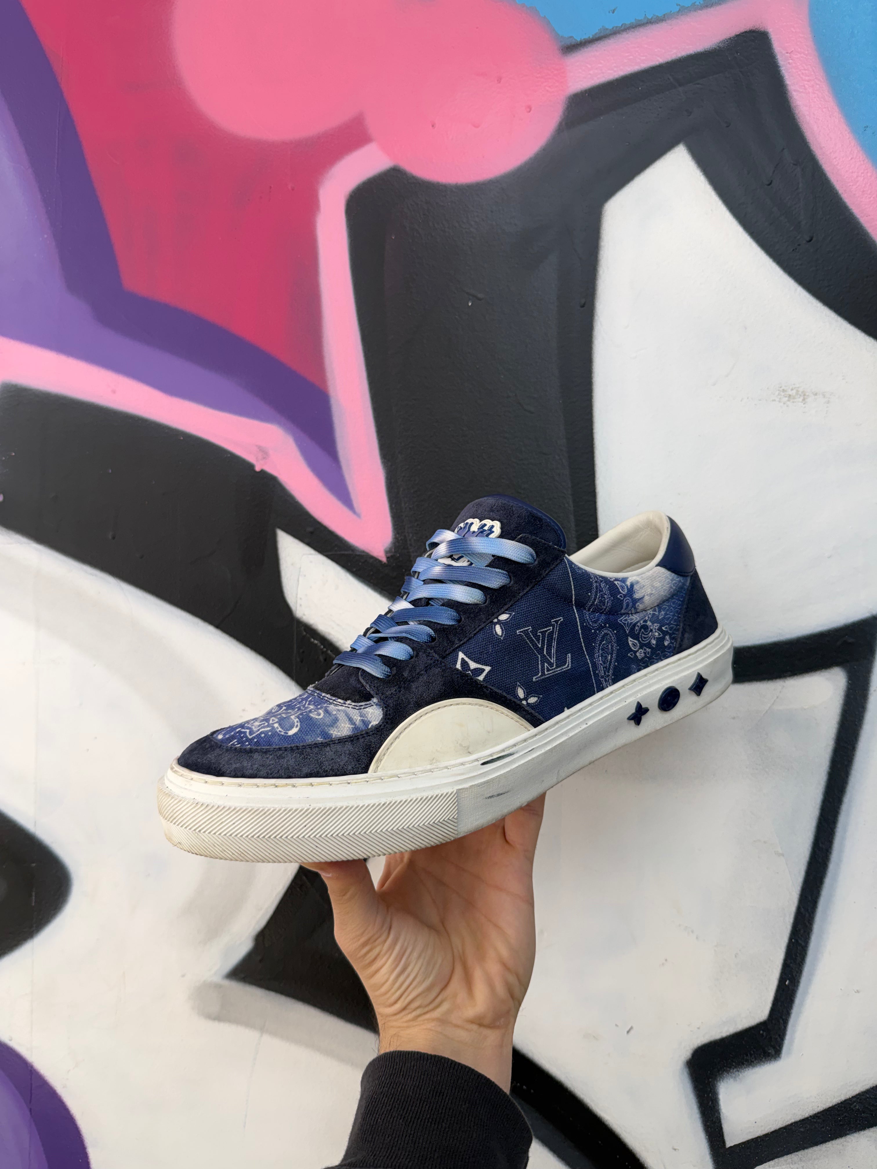 Louis Vuitton Blue Paisley Low Sneakers