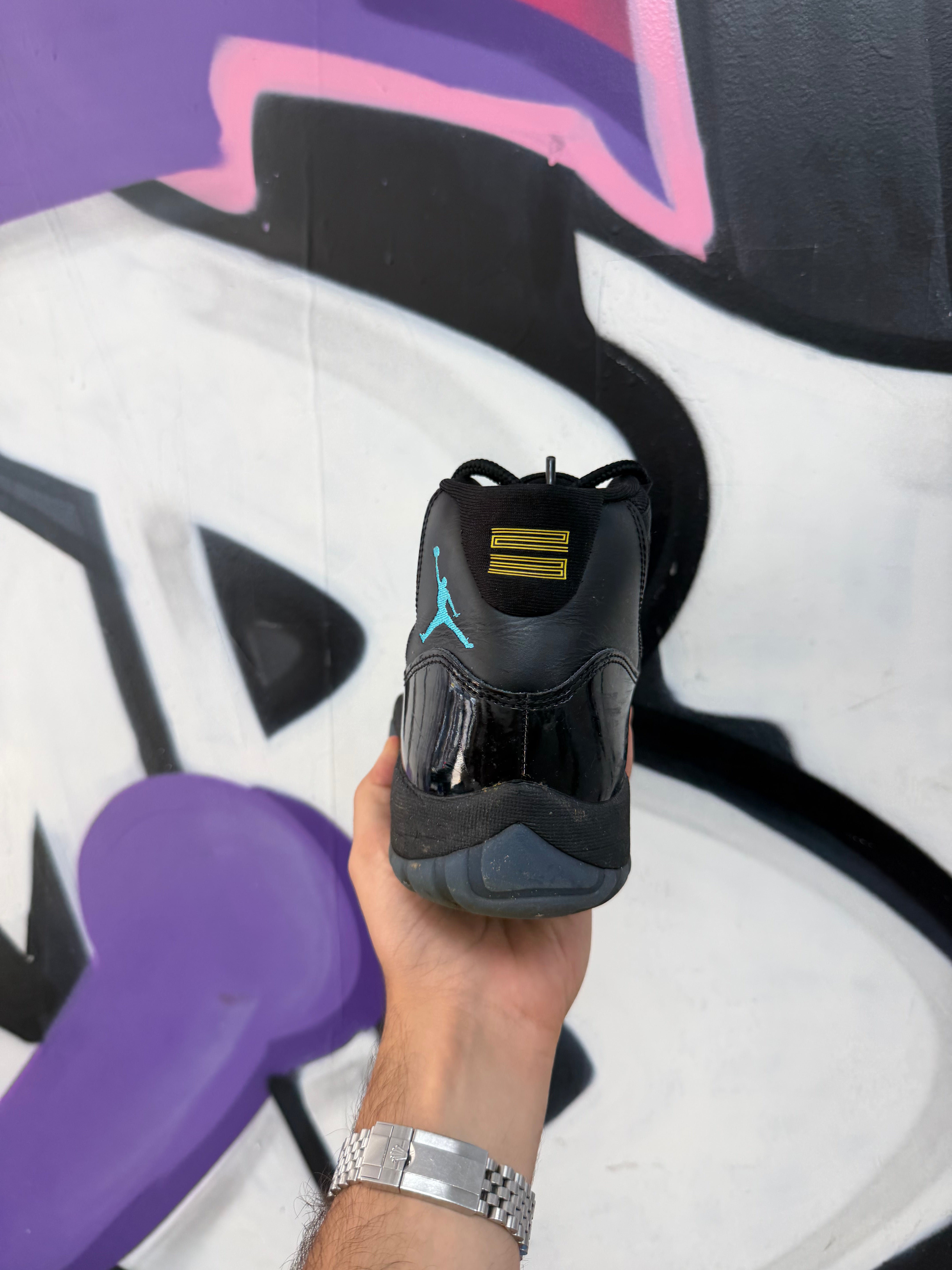Jordan 11 Gamma Sneakers