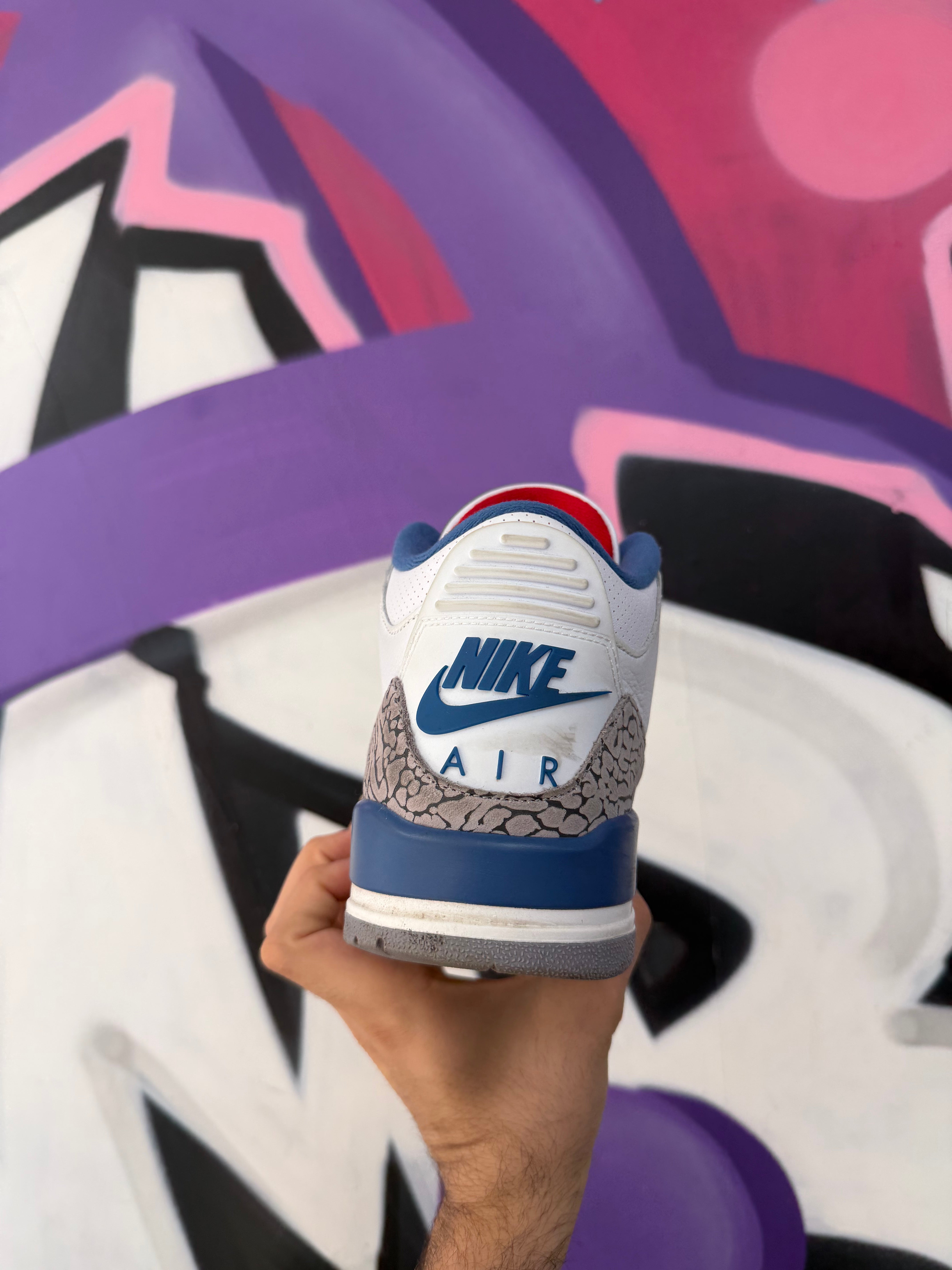 Jordan 3 True Blue Sneakers