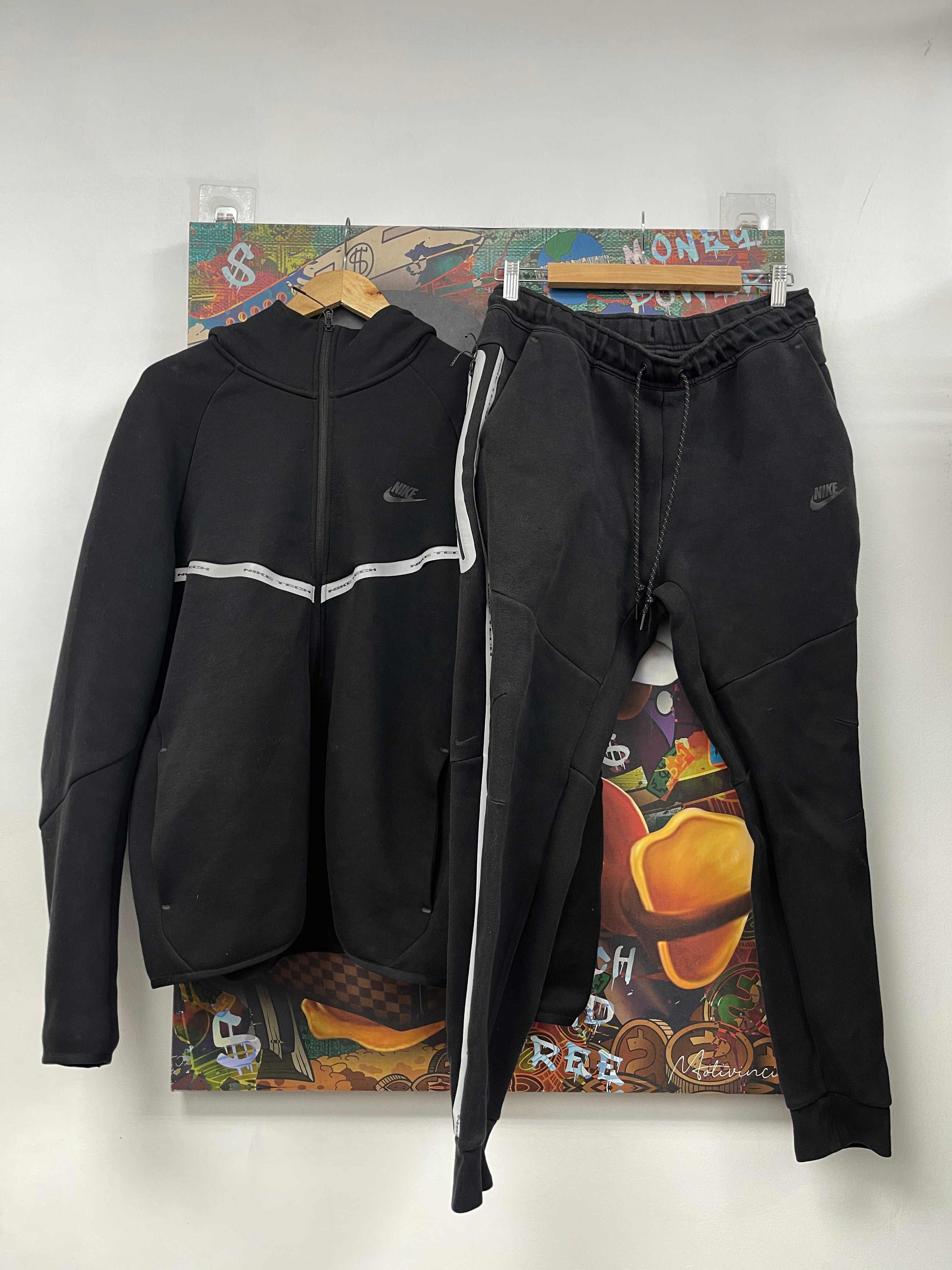 Nike Black 3M Sweatsuit