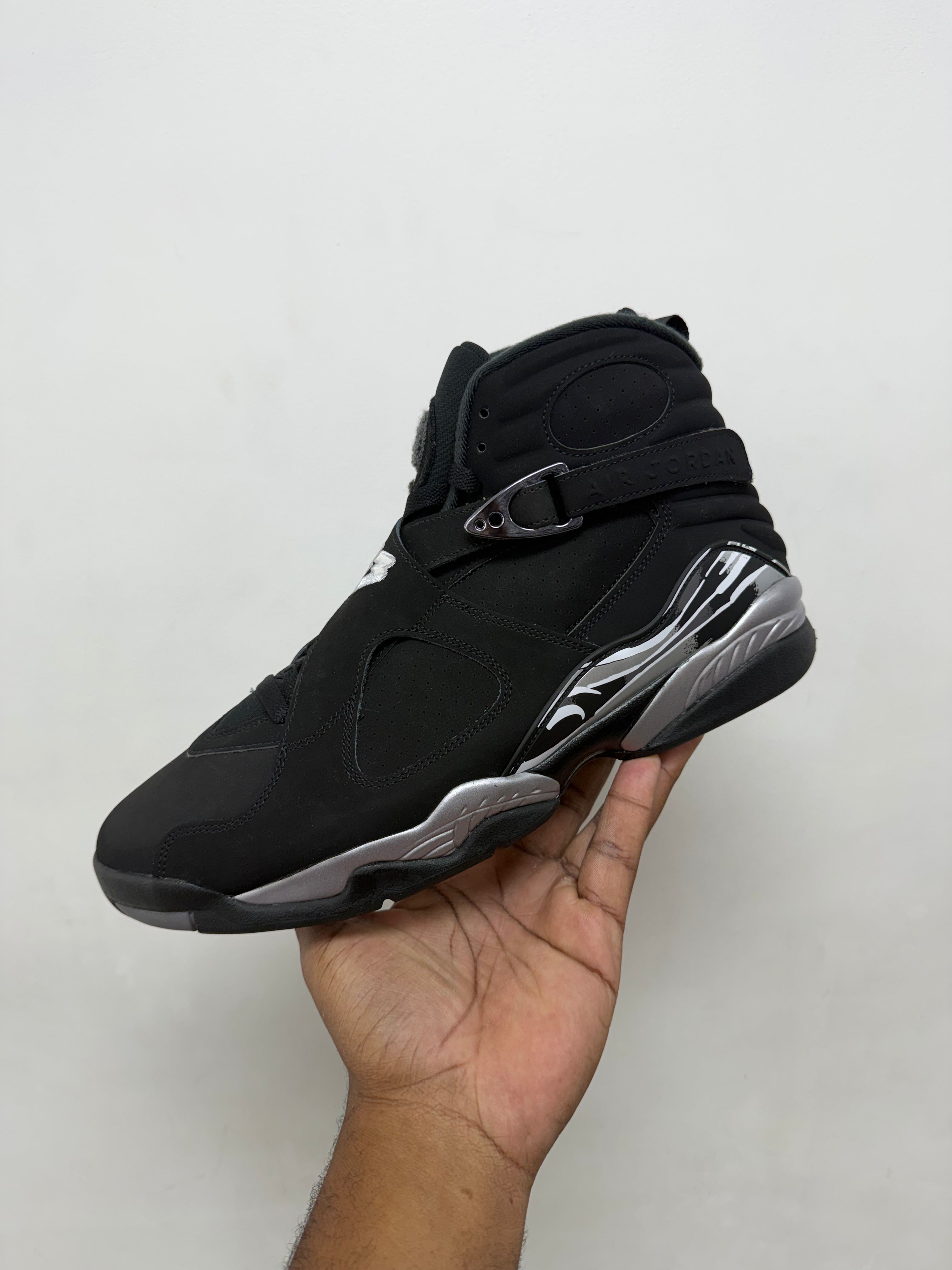 Jordan 8 Chrome Sneakers