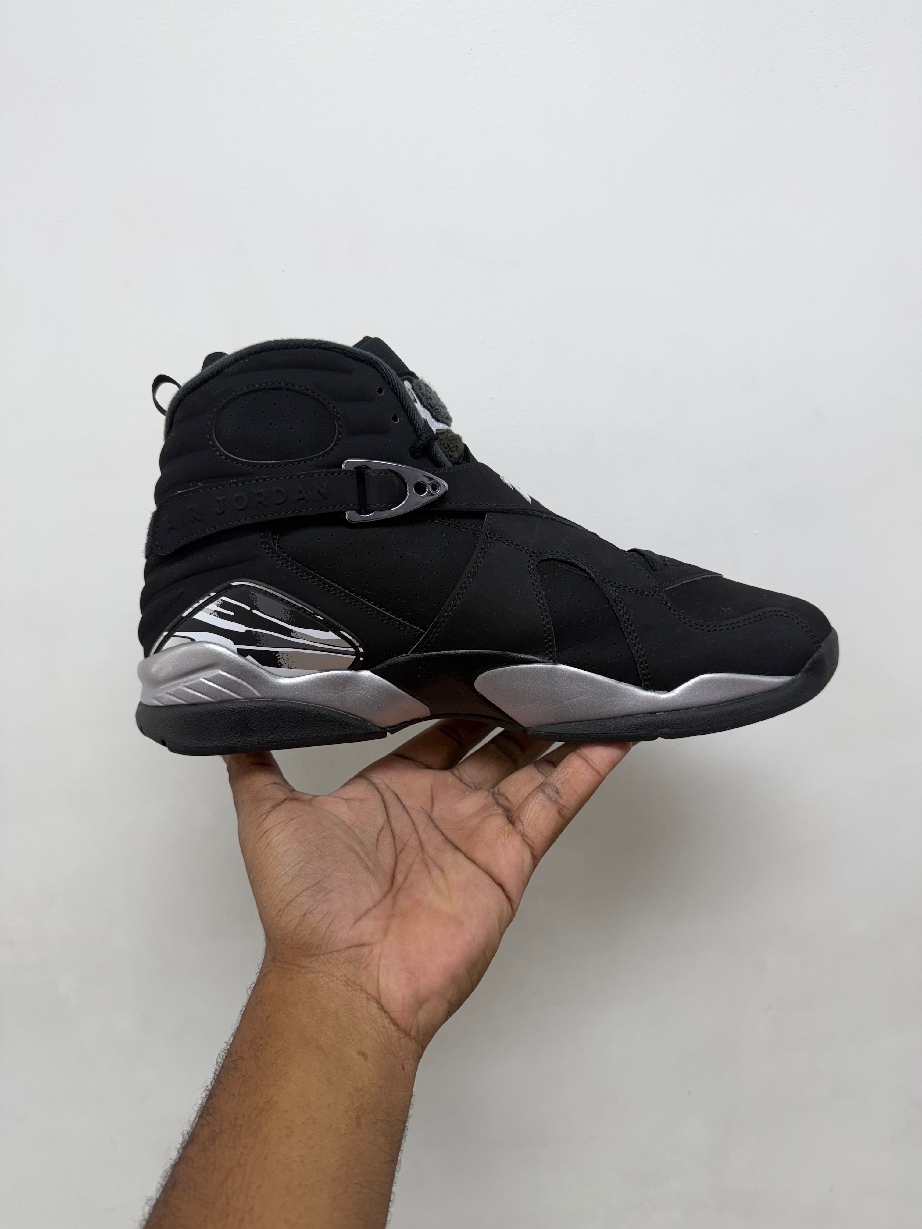 Jordan 8 Chrome Sneakers