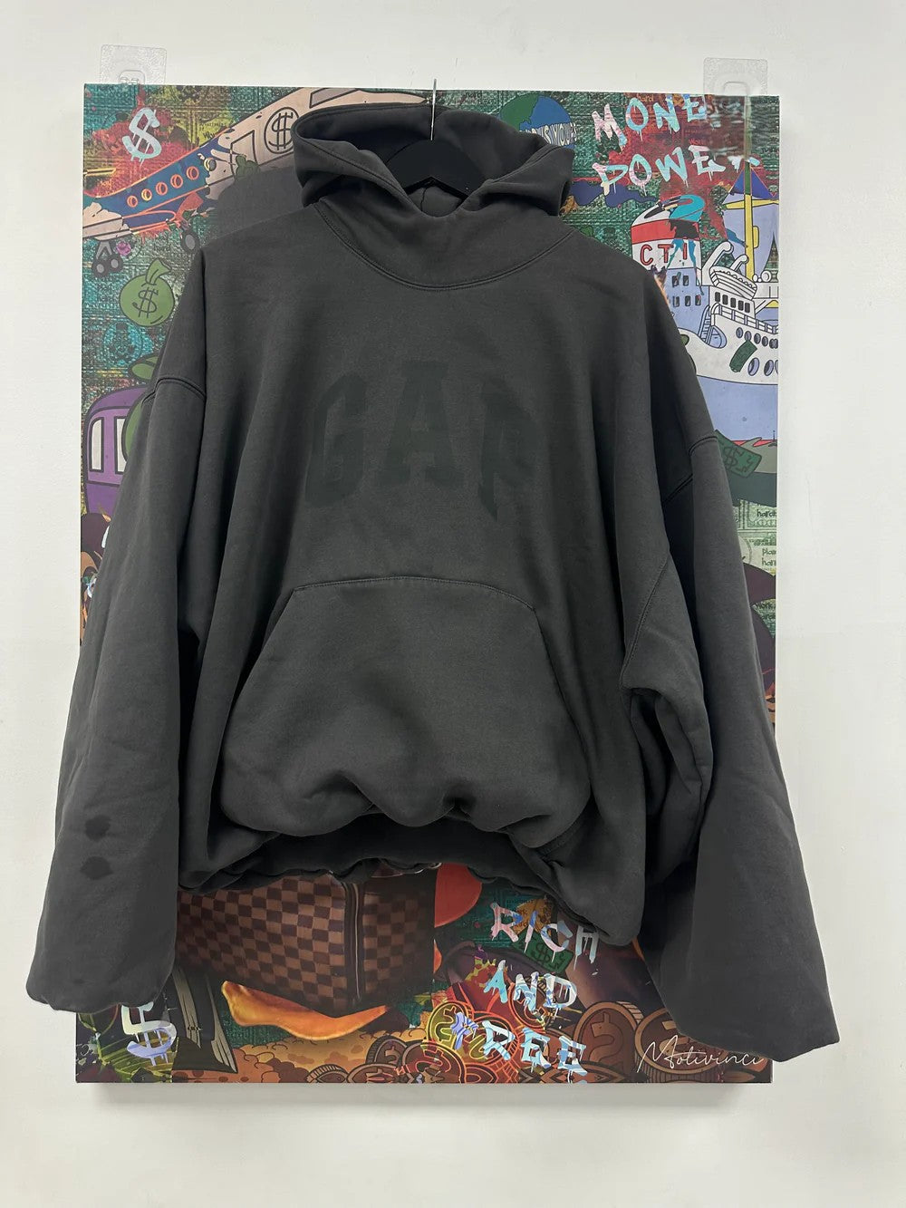 YZY Gap Dove Hoodie Medium Used