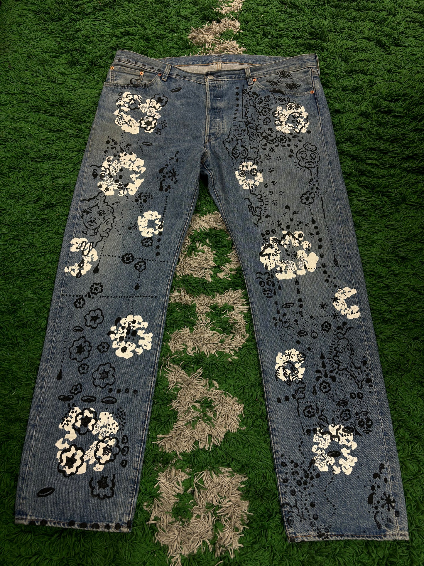 Denim Tears Irak Jeans Light Wash Used 42 N/A