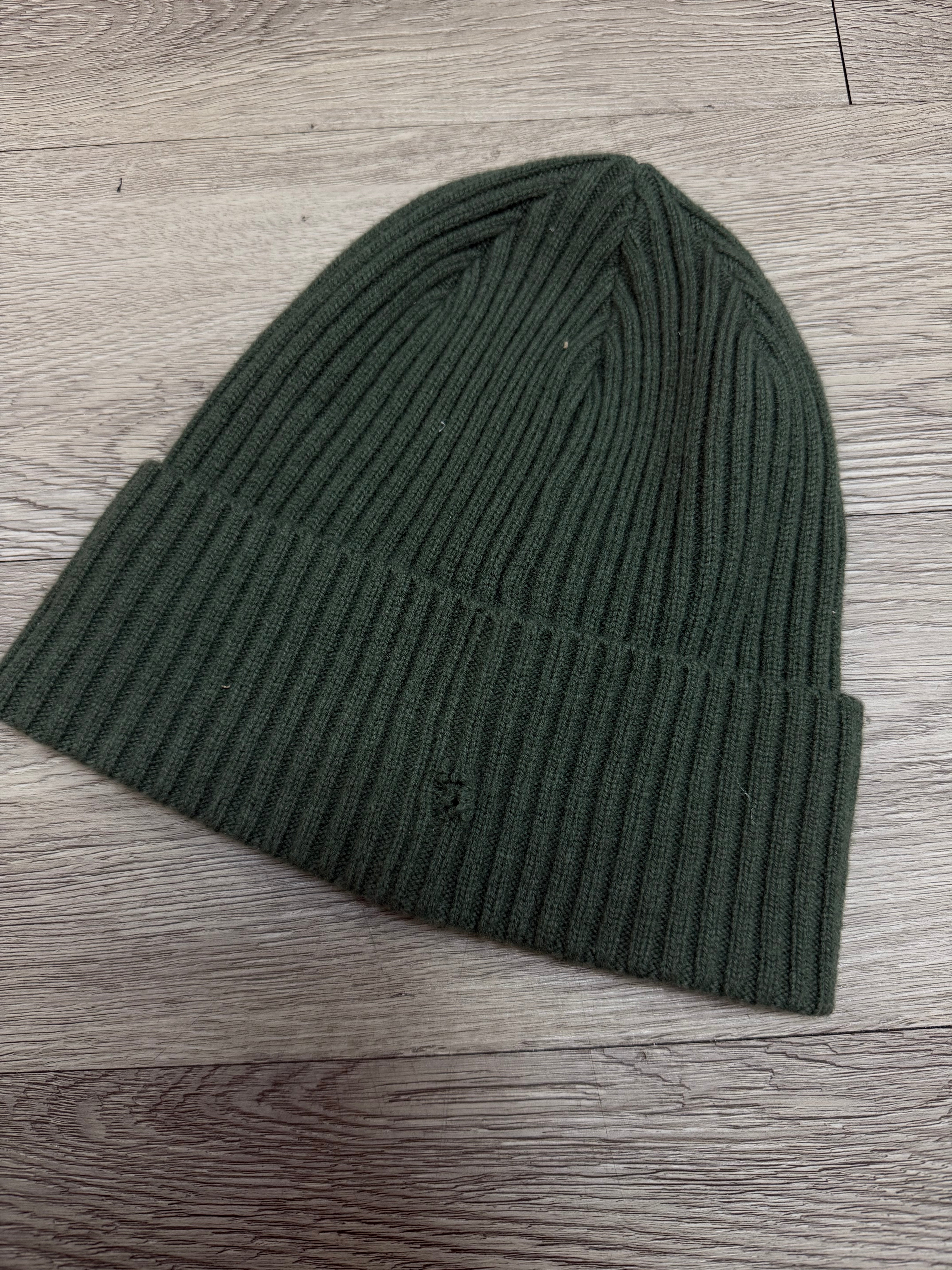 Moose Knuckles Beanie Olive OS New