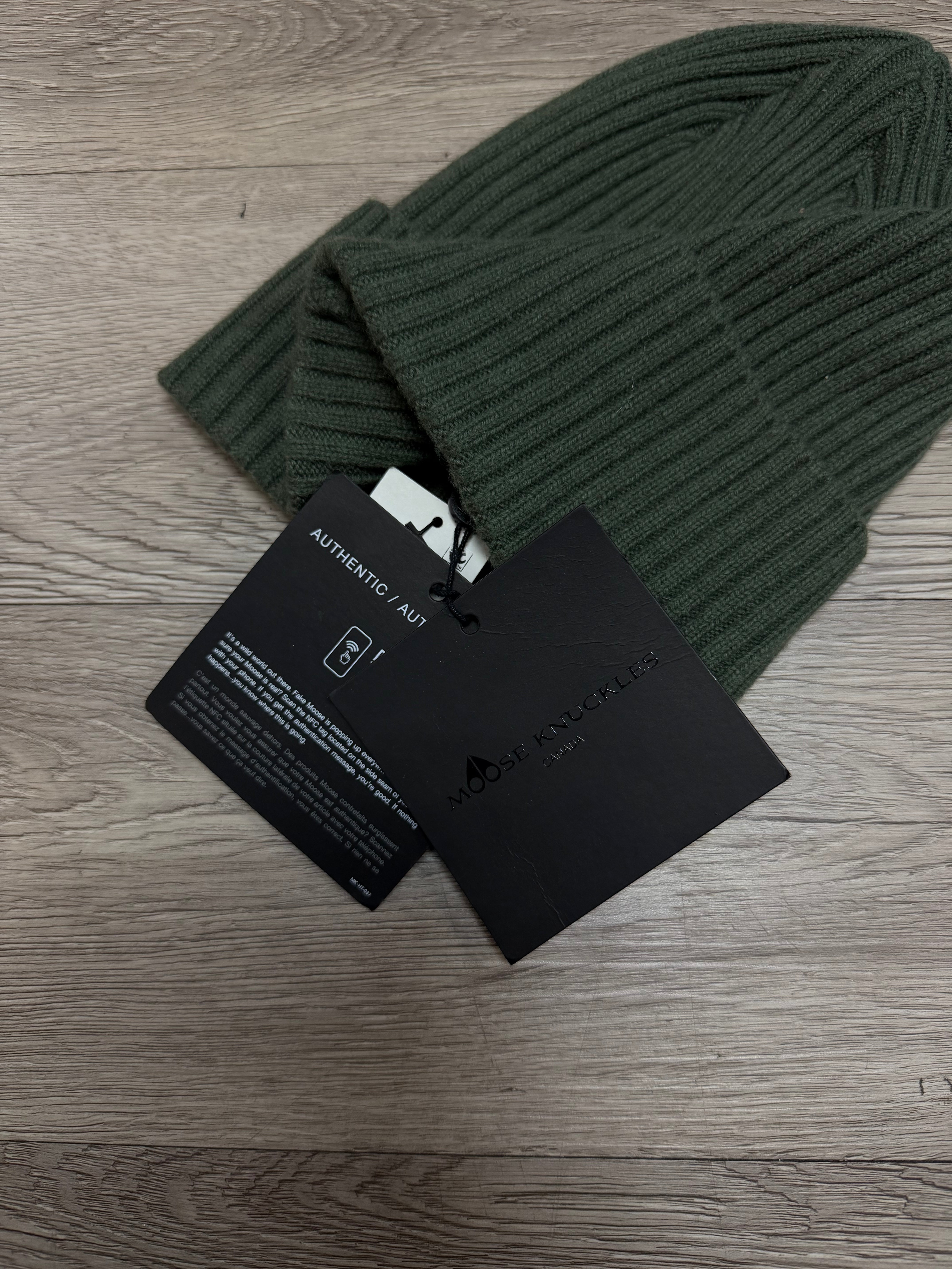 Moose Knuckles Beanie Olive OS New