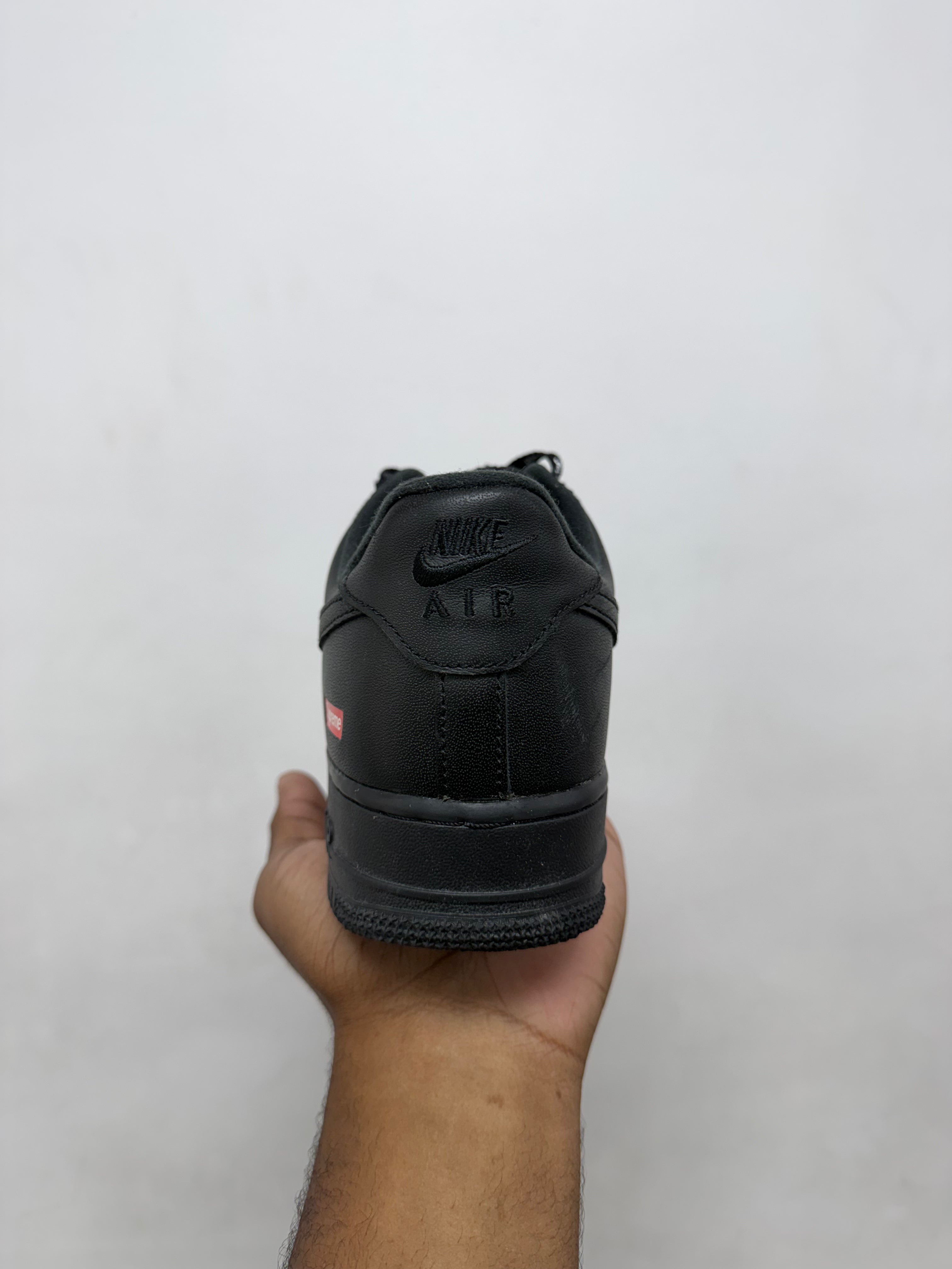 Nike Supreme AF1 Black Sneakers