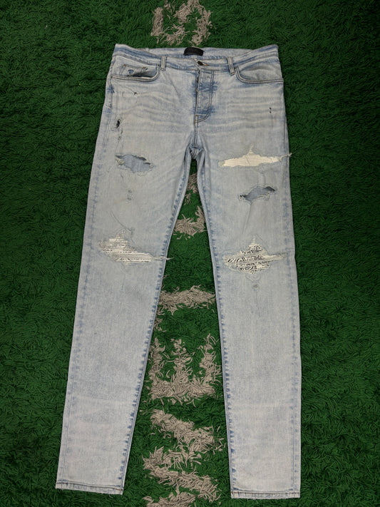 Amiri Jeans MX1 Light Wash Paisley White Patch Used 38 N/A