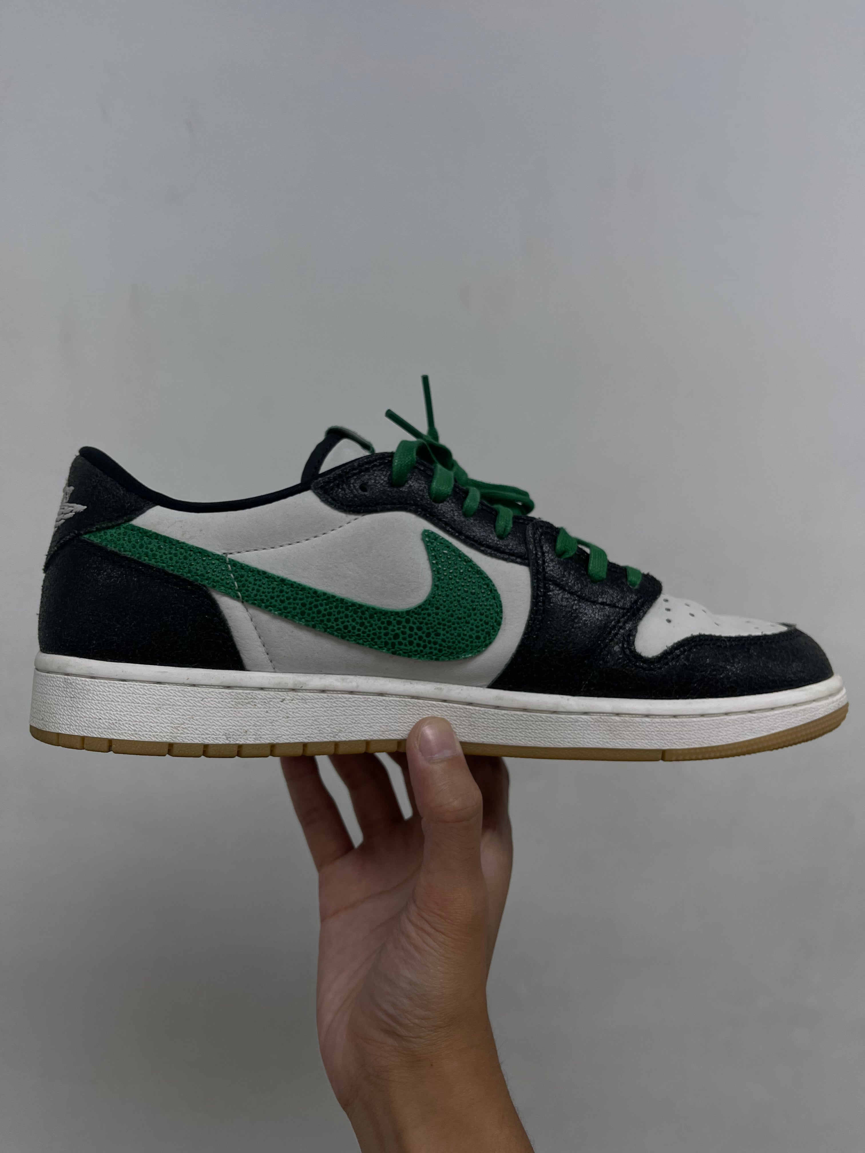 Jordan 1 Low Phantom Pine Green Sneakers